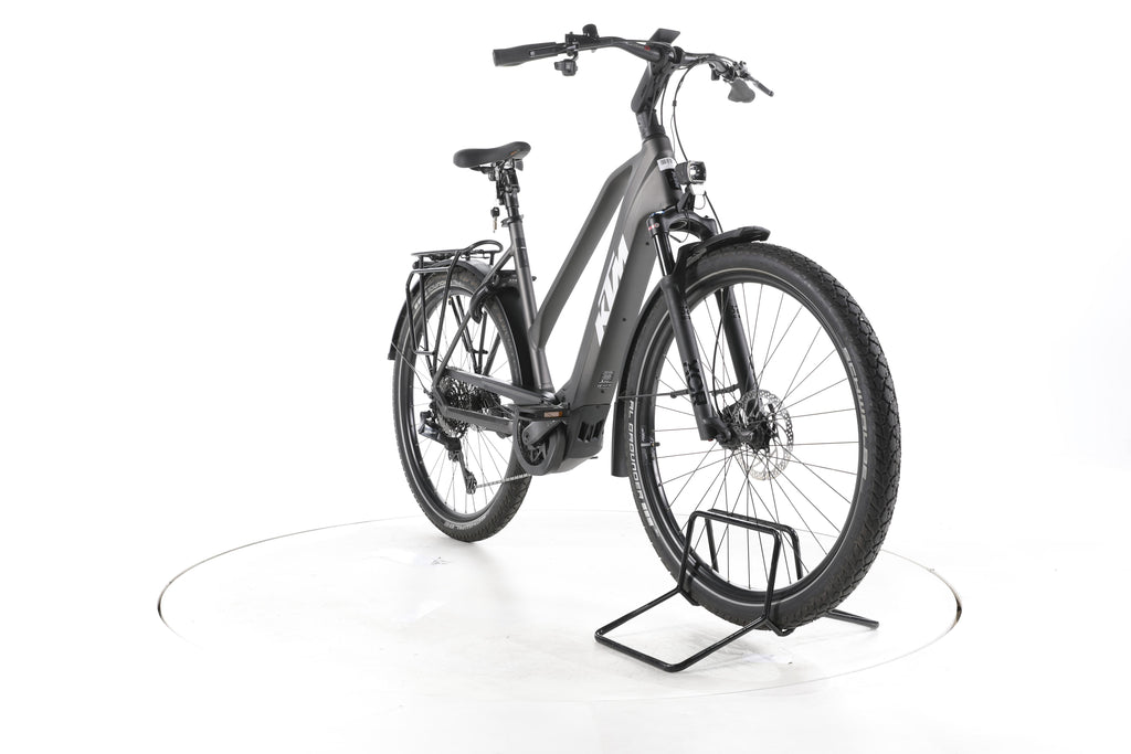 KTM Cento Plus Di2 Trekking E-Bike 2026 - Image 3