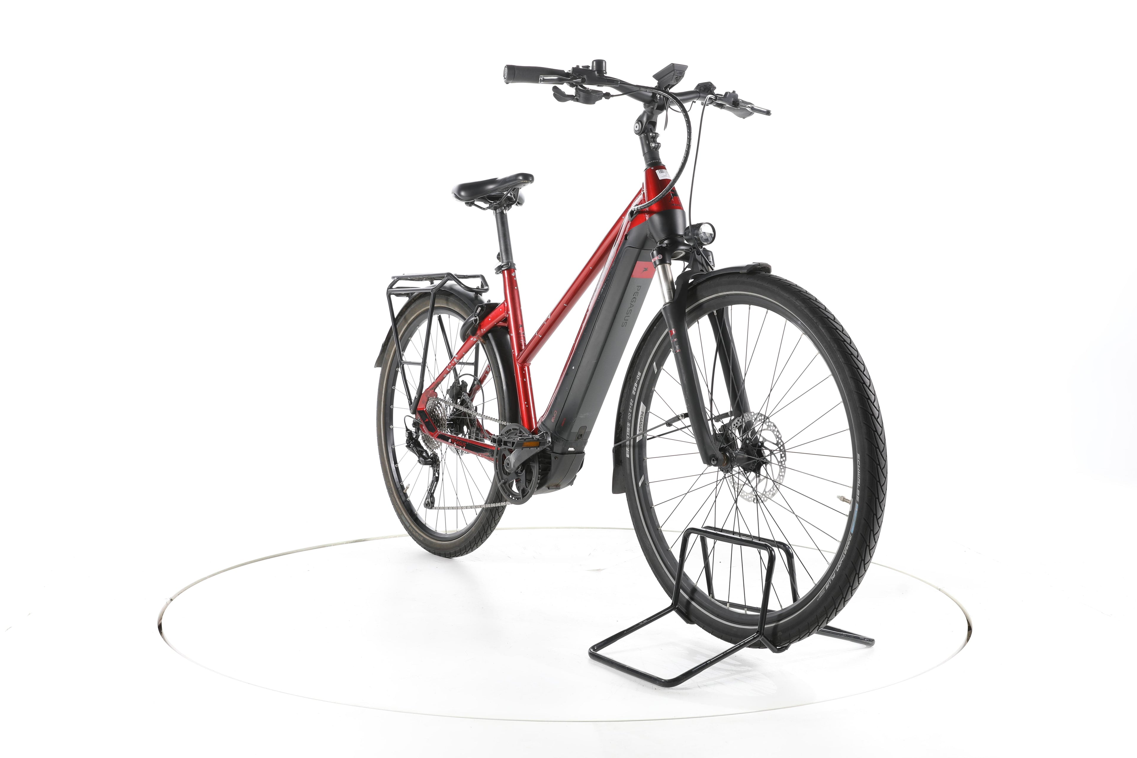 Pegasus Premio Evo 10 Lite Trekking E-Bike - Image 3