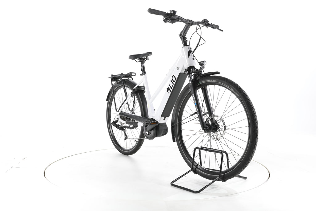 LIQBIKE Active Trekking E-Bike - Image 3