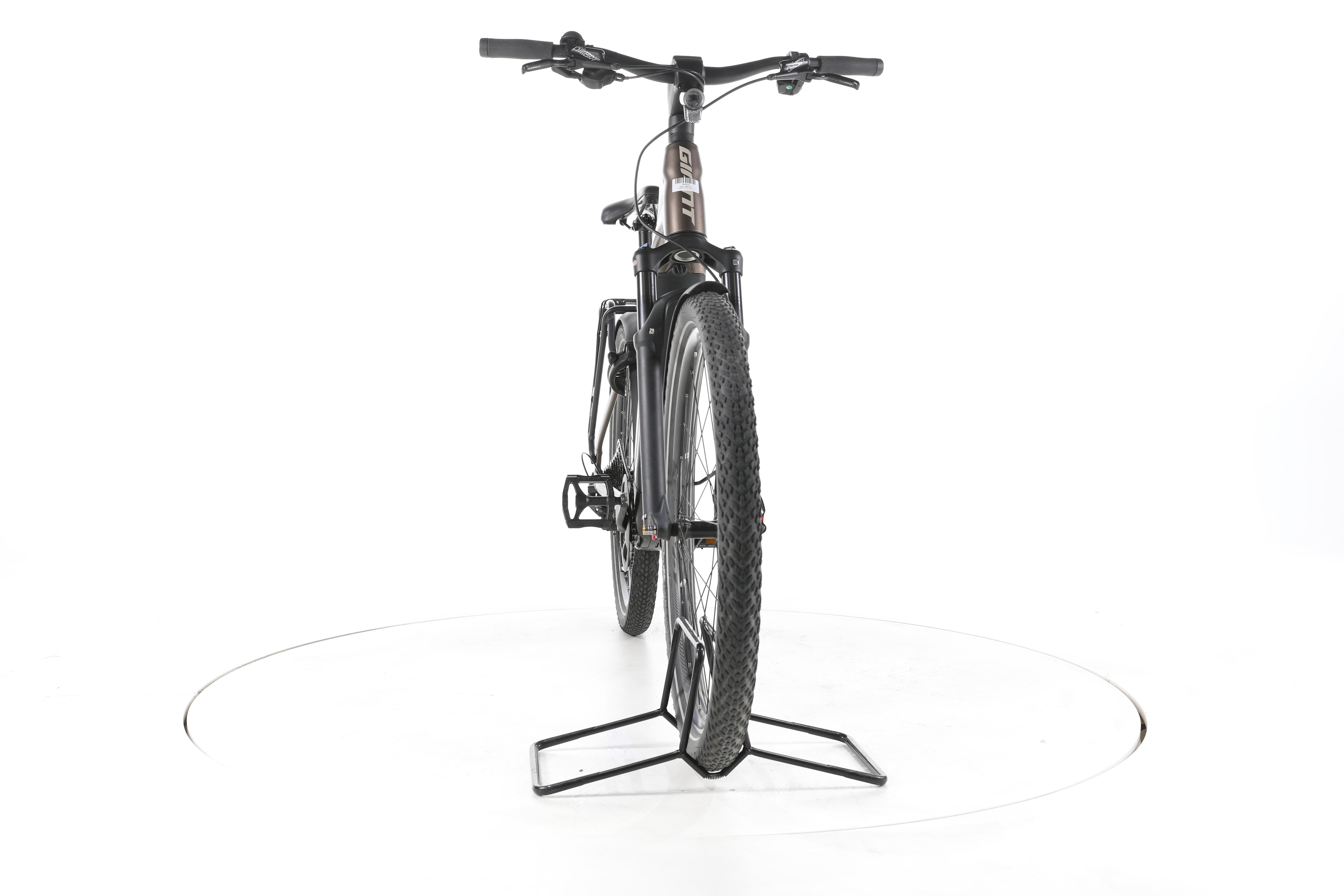 Giant Explore E+ Pro 1 Trekking E-Bike - Image 4