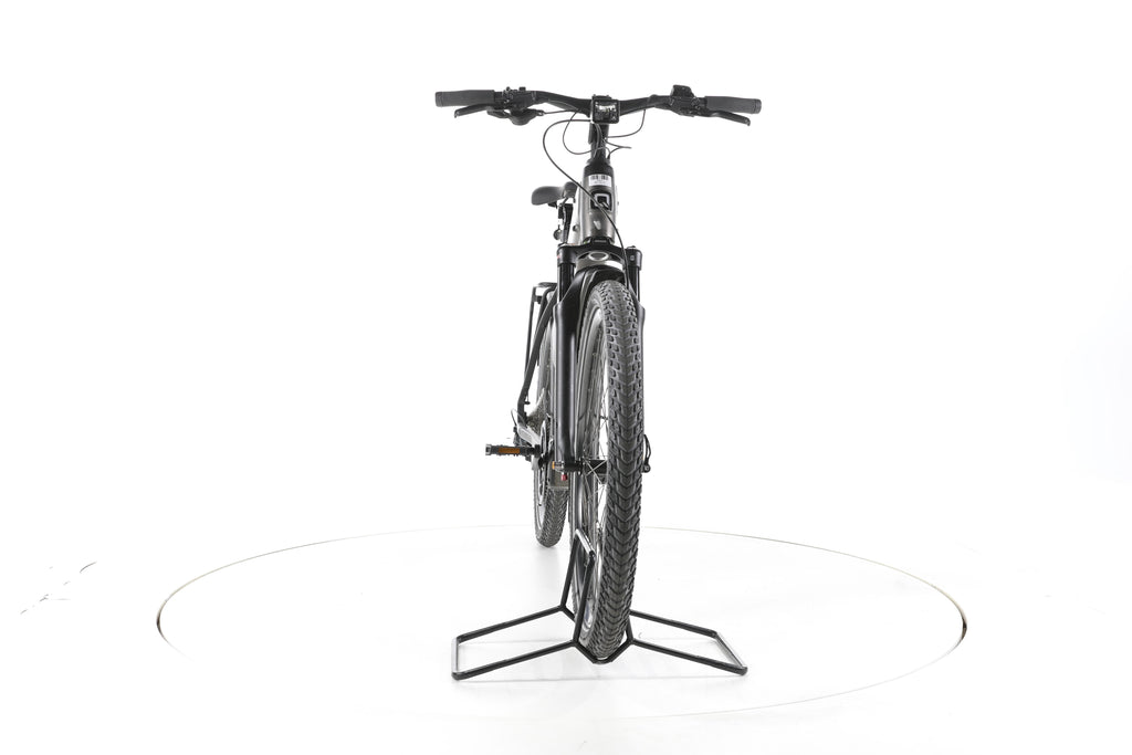 QWIC Atlas Dusty Trekking E-Bike - Image 4