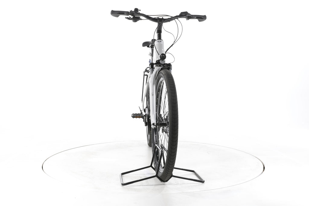 Cube Touring Hybrid ONE Trekking E-Bike Tiefeinsteiger 2025 - Image 4