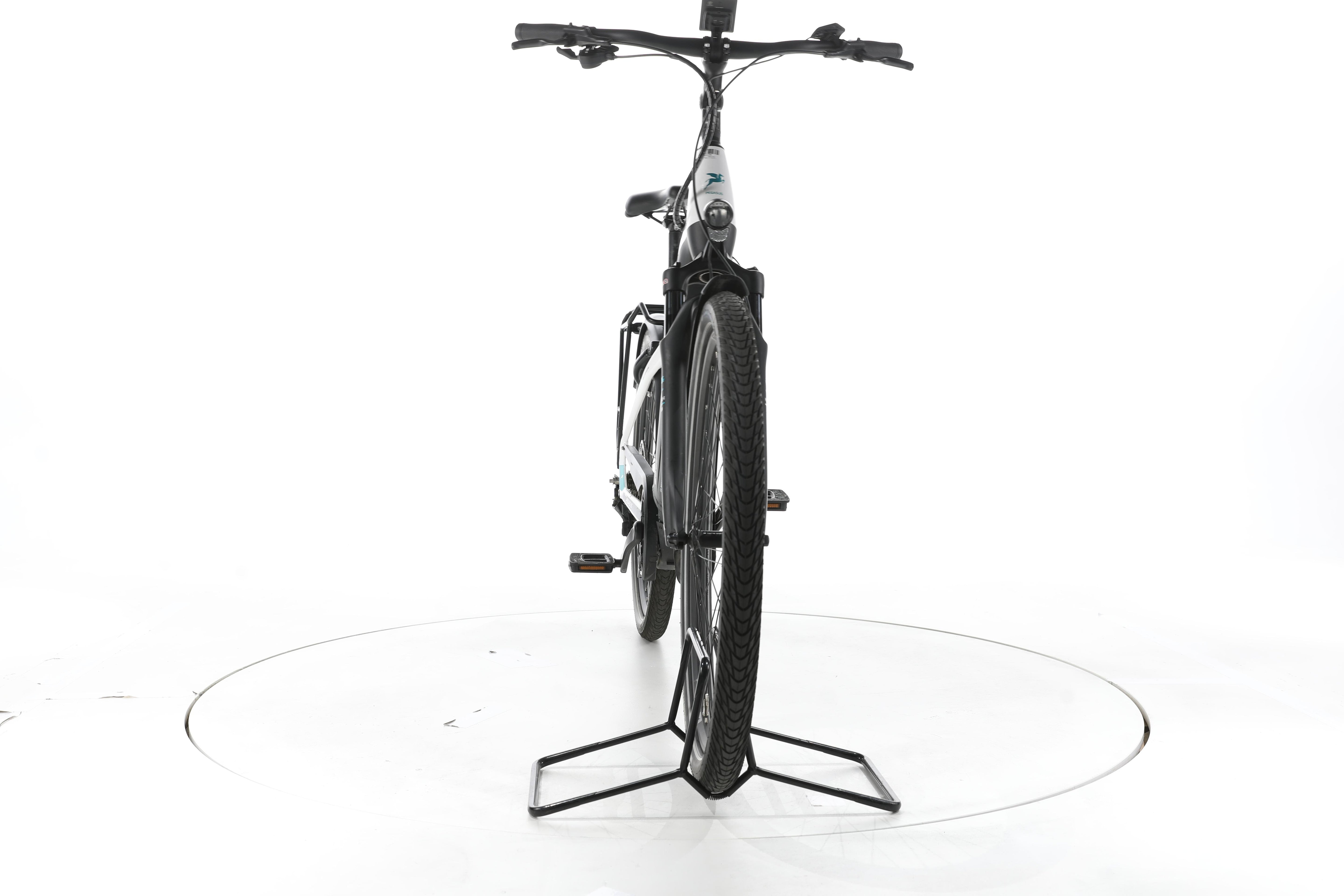 Pegasus Premio EVO 10 Lite Trekking E-Bike Tiefeinsteiger - Image 4