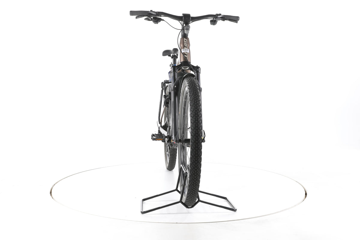 Giant Explore E+ Pro 1 Trekking E-Bike - Image 4