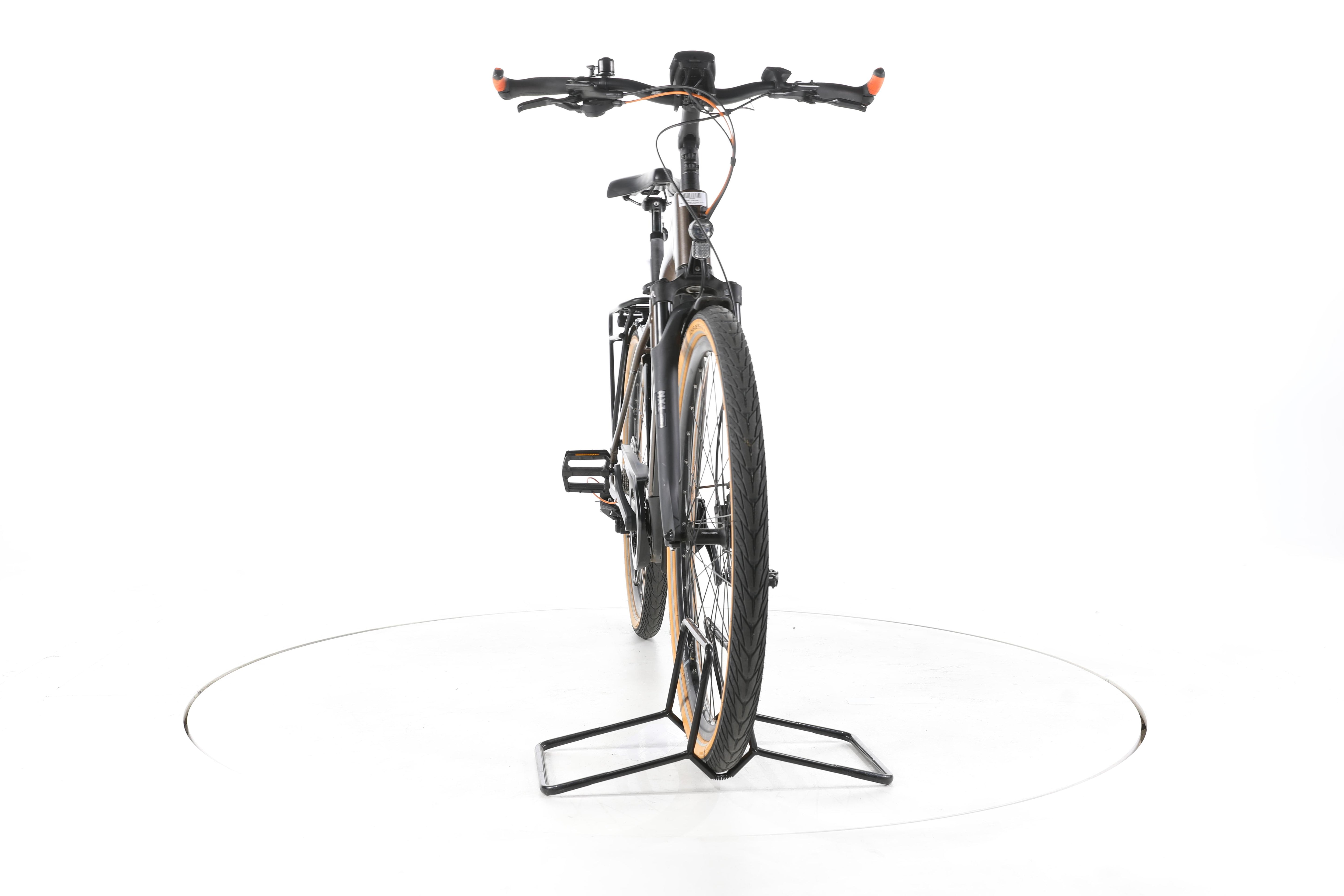 KTM Macina Ultimate Pro Trekking E-Bike - Image 4