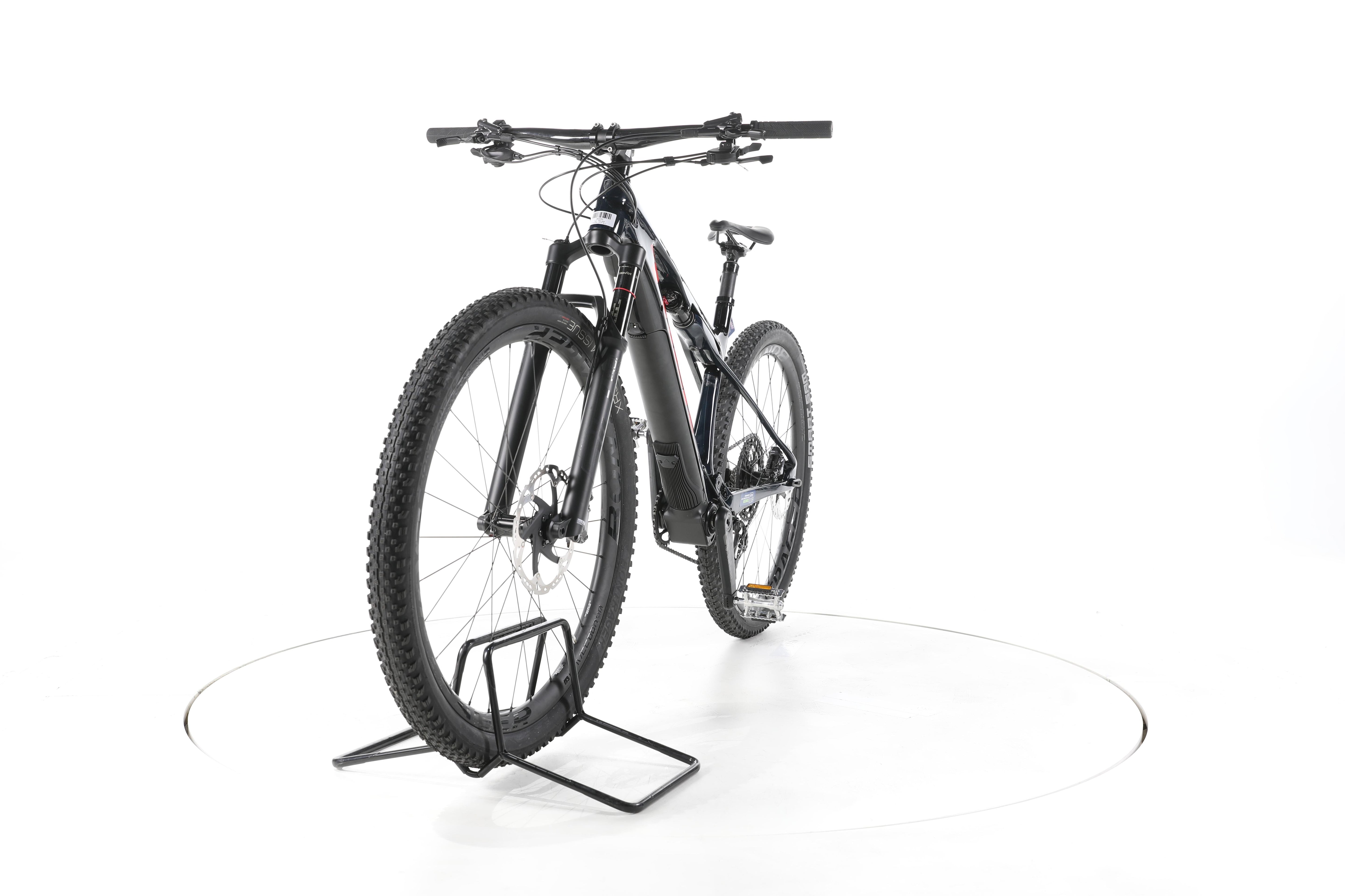 Trek E-Caliber 9.8 XT E-Bike Fully Carbon - Image 5