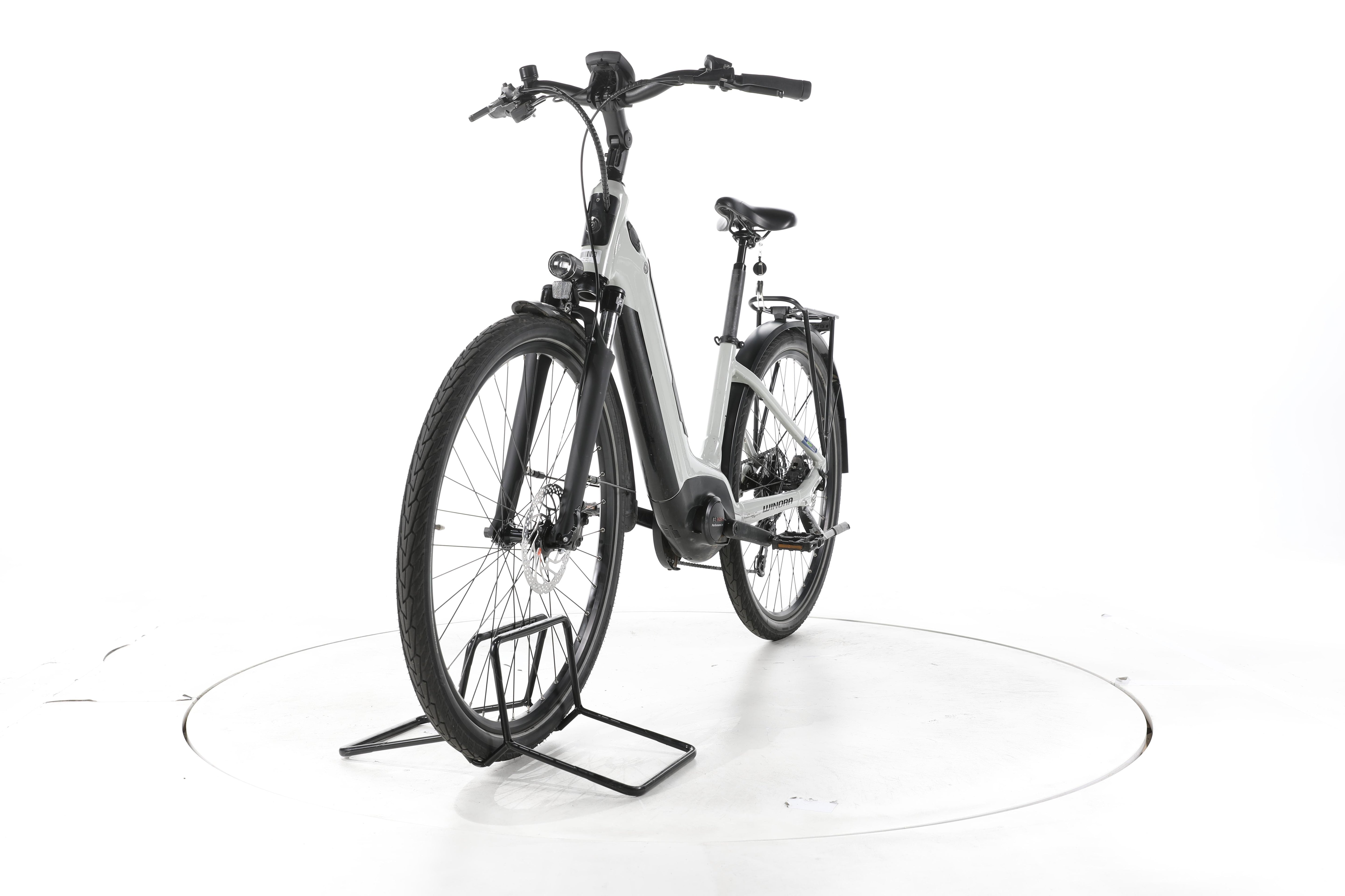 Winora Tria 10 Trekking E-Bike Tiefeinsteiger - Image 5