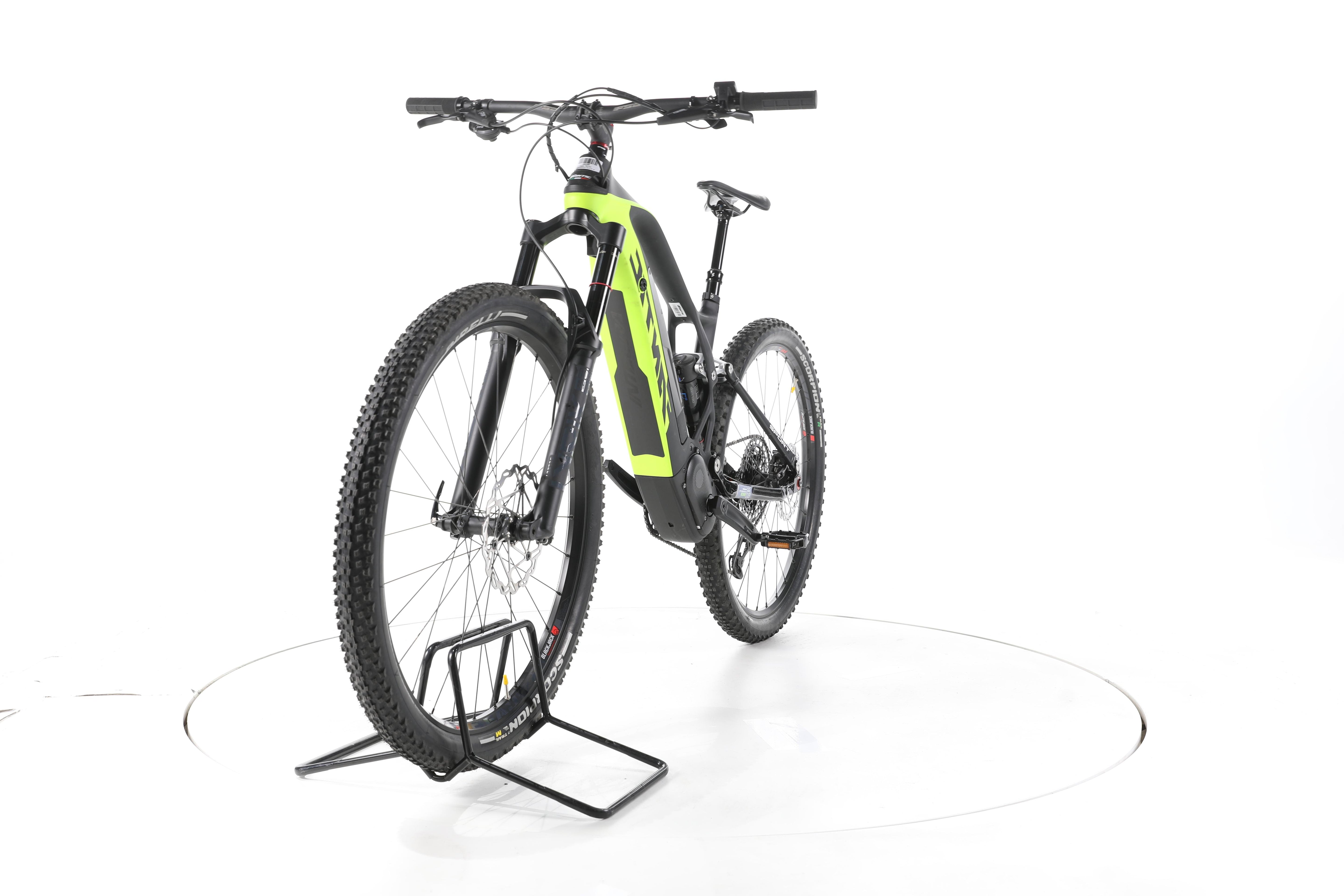 Fantic XTF 1.6 Carbon Sport Fully E-Bike - Image 5