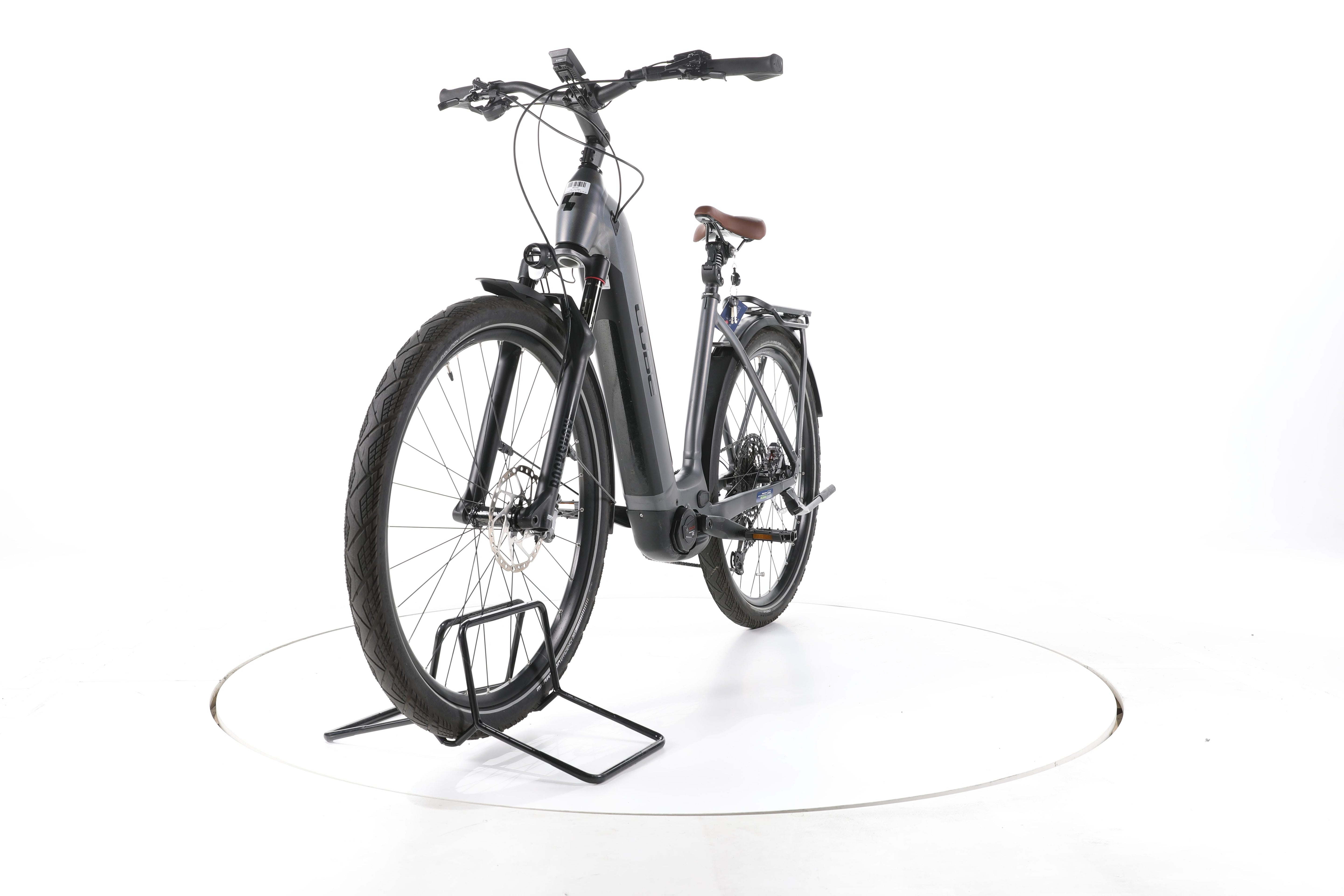Cube Kathmandu Hybrid SLT Trekking E-Bike Tiefeinsteiger - Image 5
