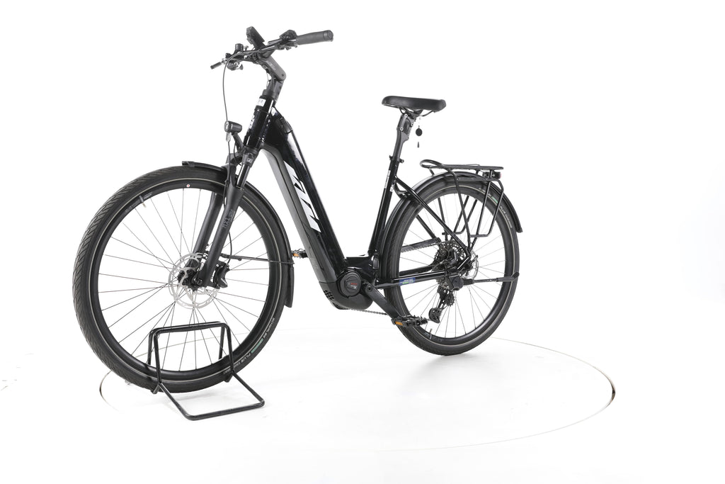 KTM Macina Premium Trekking E-Bike Tiefeinsteiger - Image 6