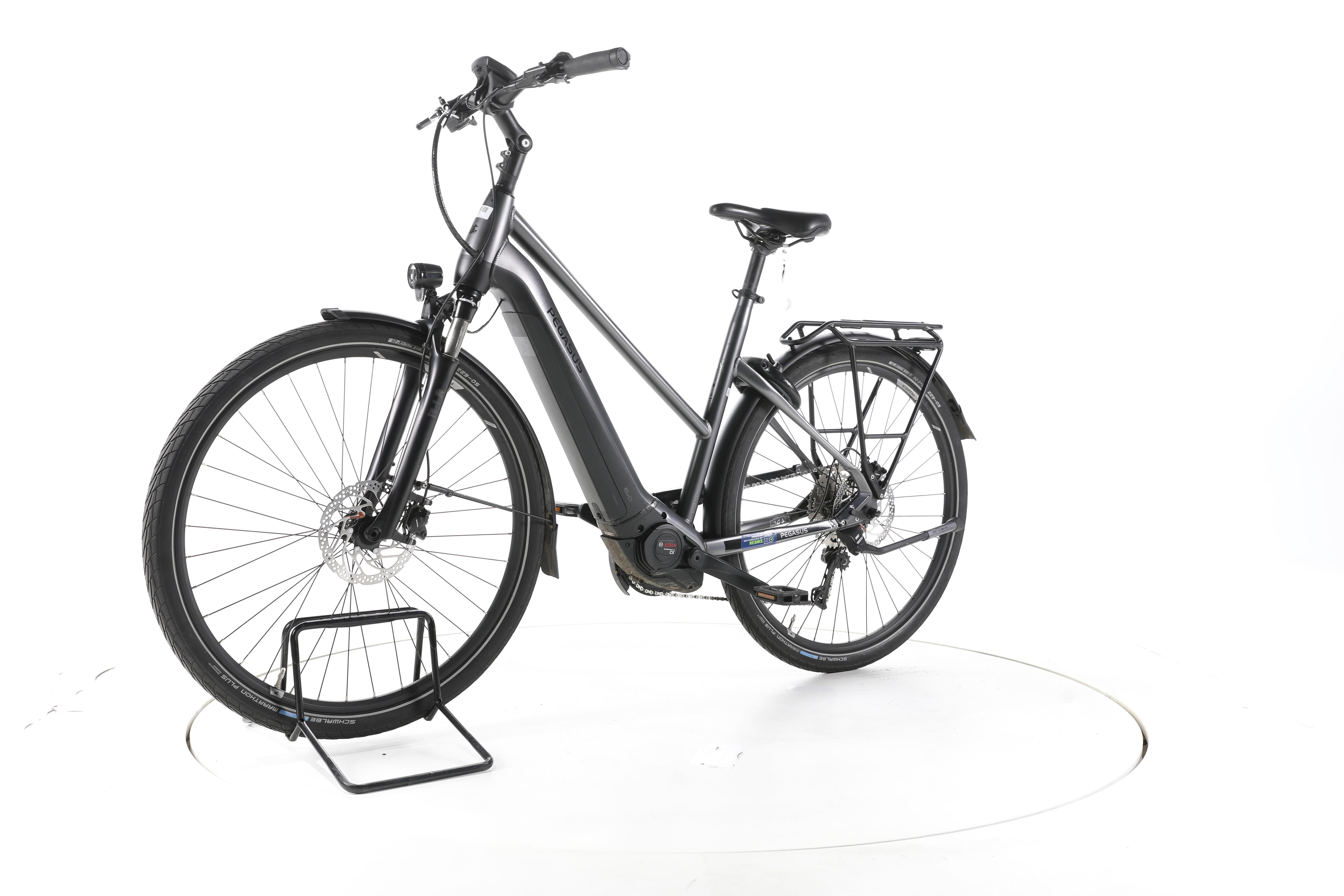 Pegasus Premio EVO 10 Lite Trekking E-Bike Tiefeinsteiger - Image 6