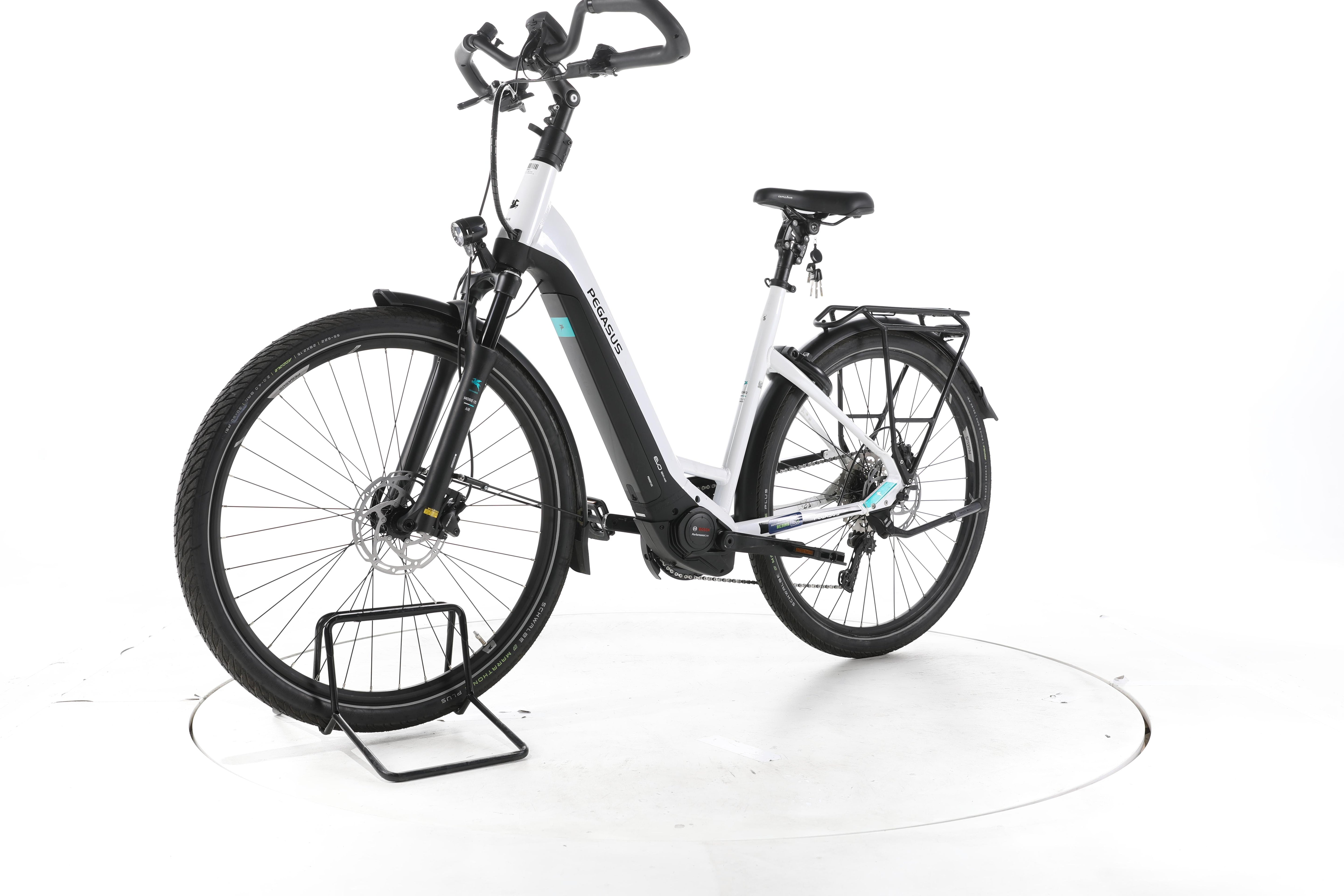 Pegasus Premio Evo Comfort Trekking E-Bike Tiefeinsteiger - Image 6