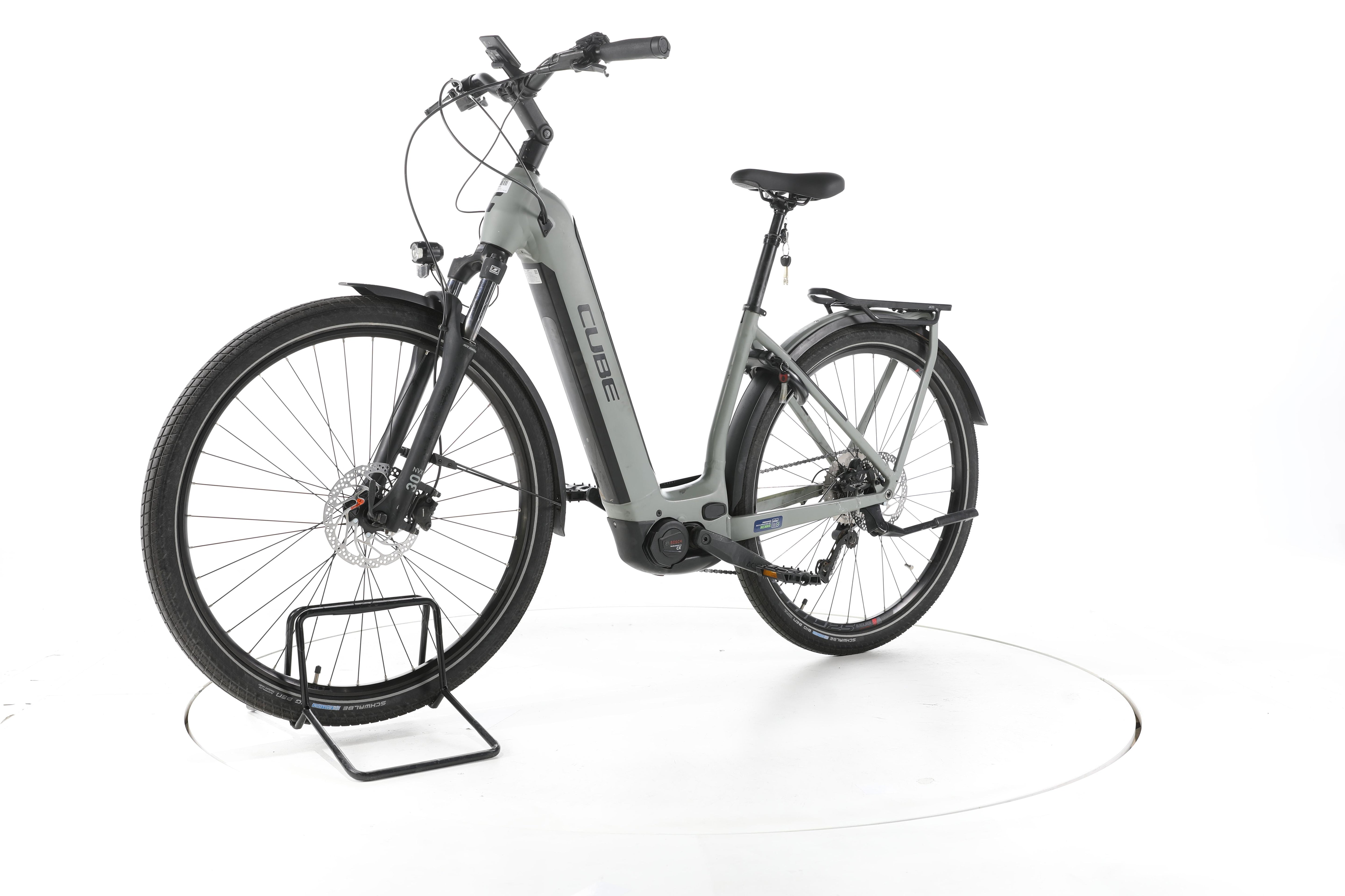Cube Kathmandu Hybrid ONE Trekking E-Bike Tiefeinsteiger - Image 6