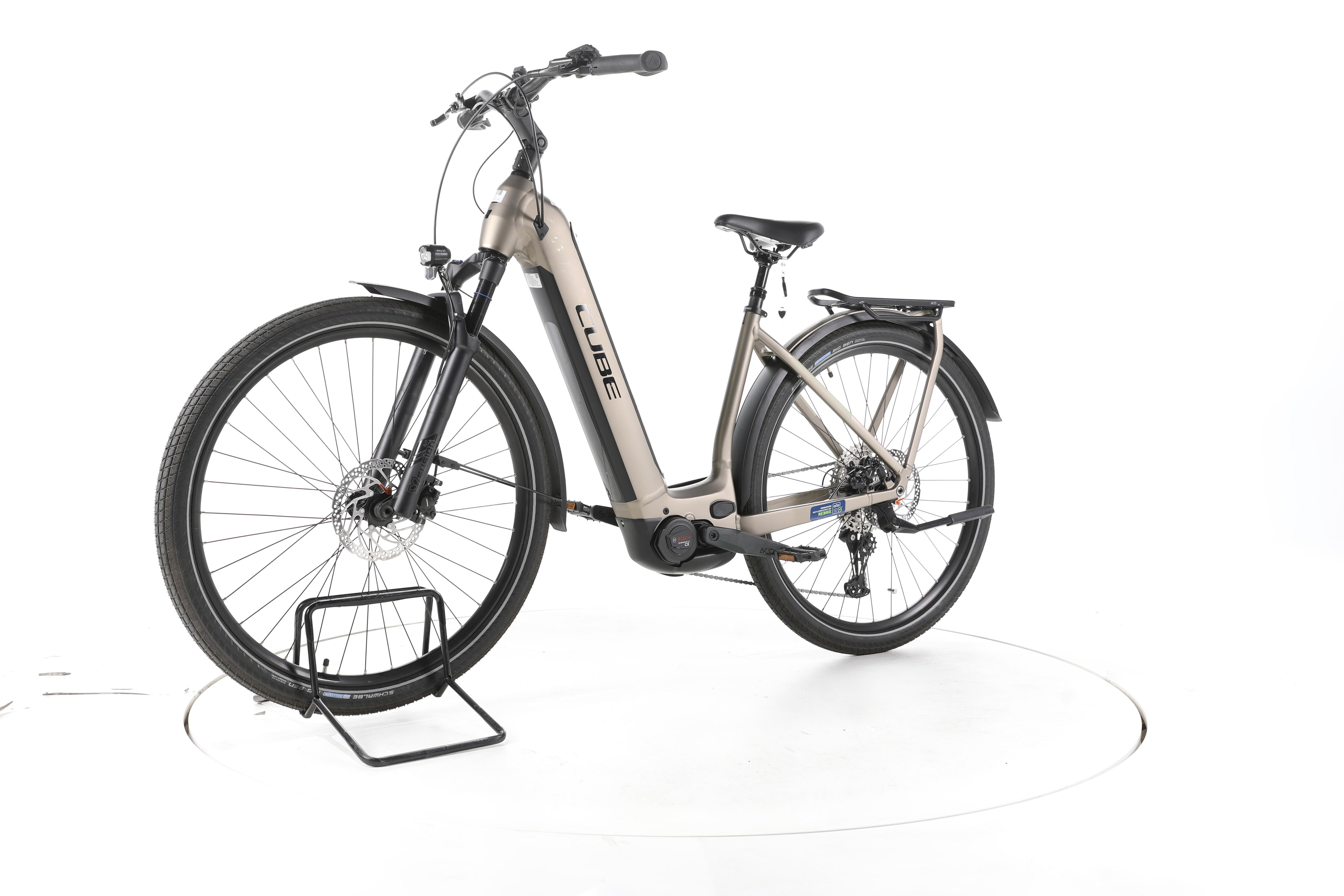 Cube Kathmandu Hybrid Pro Trekking E-Bike Tiefeinsteiger - Image 6
