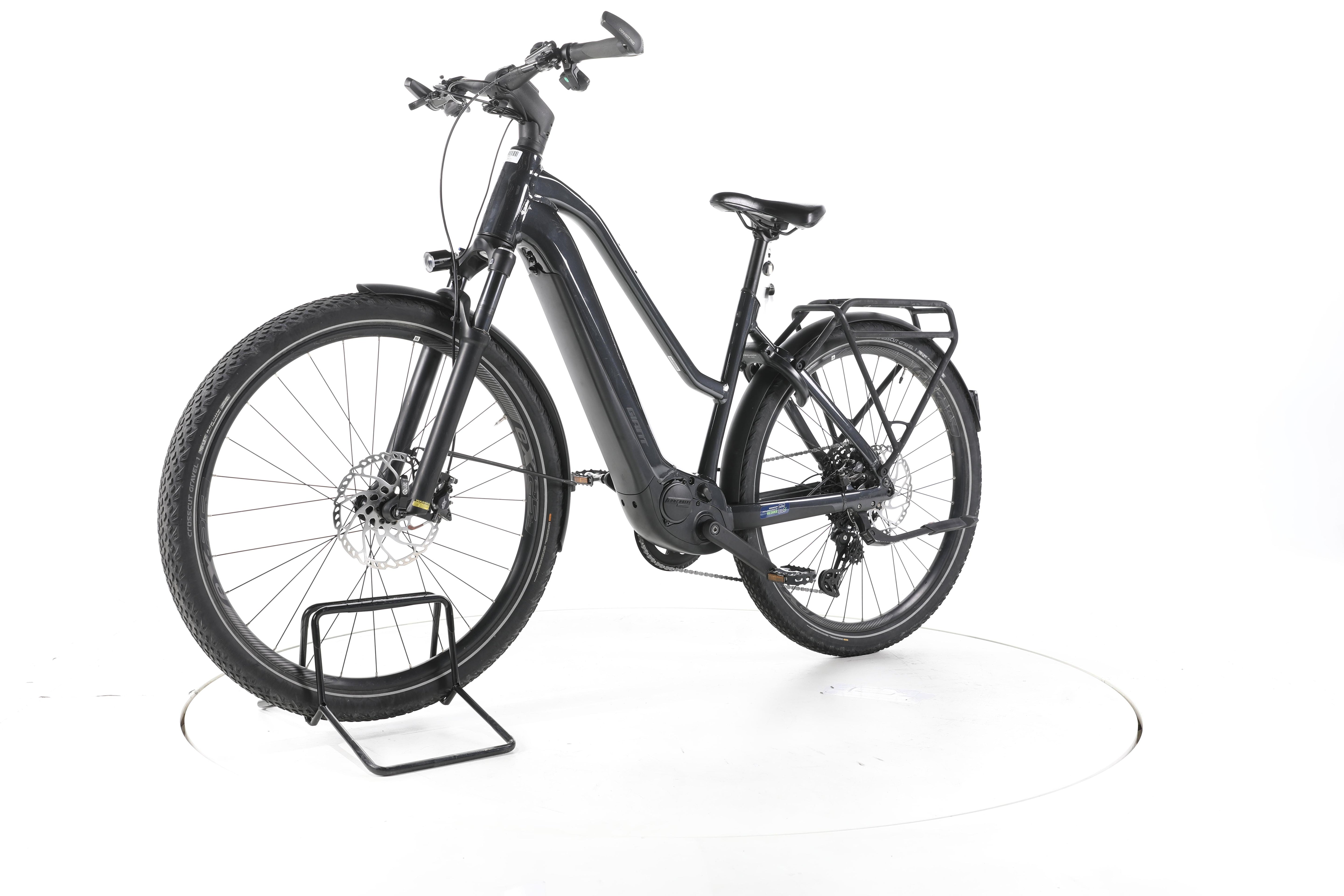 Giant Explore E+ 3 Trekking E-Bike - Image 6