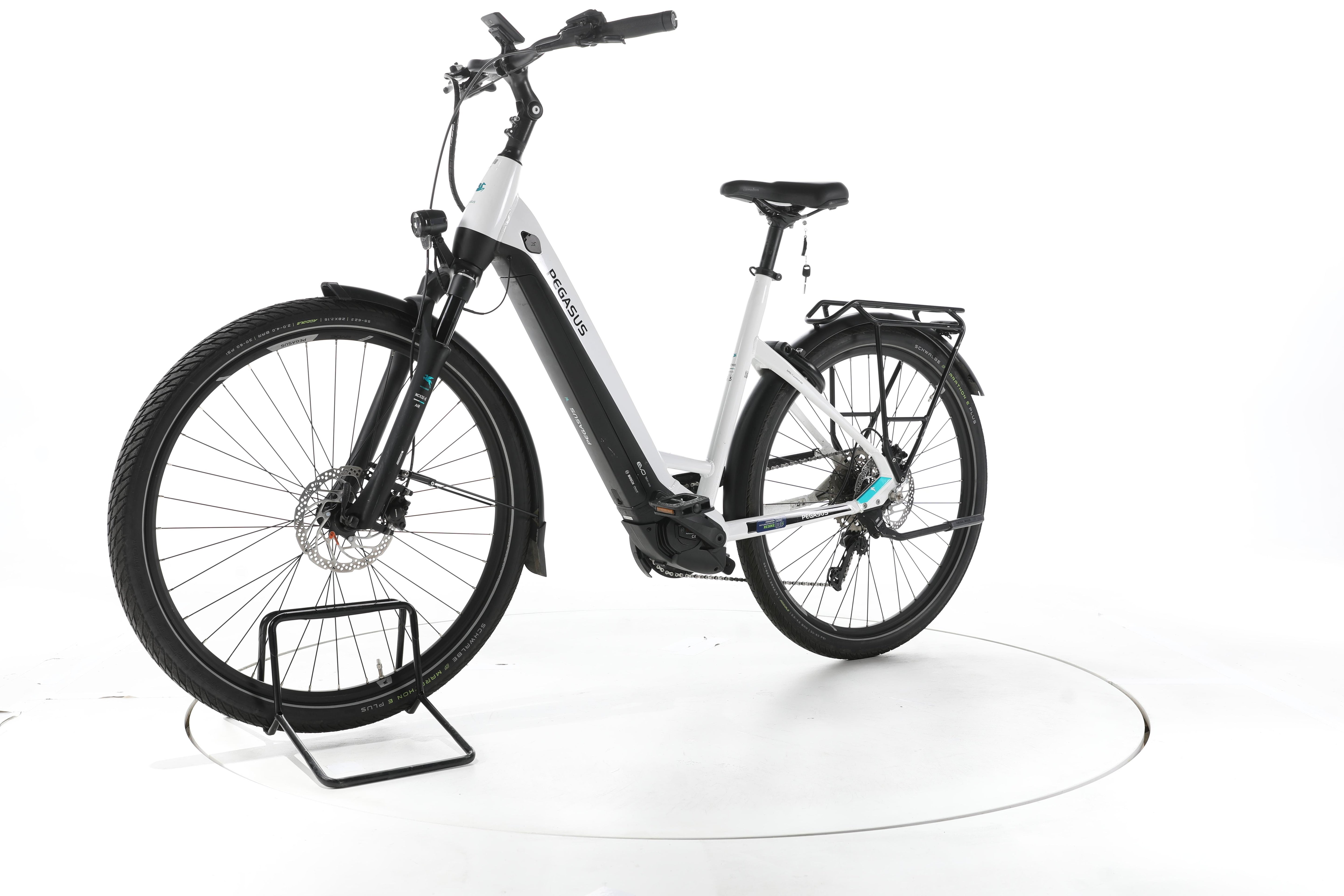 Pegasus Premio EVO 10 Lite Trekking E-Bike Tiefeinsteiger - Image 6
