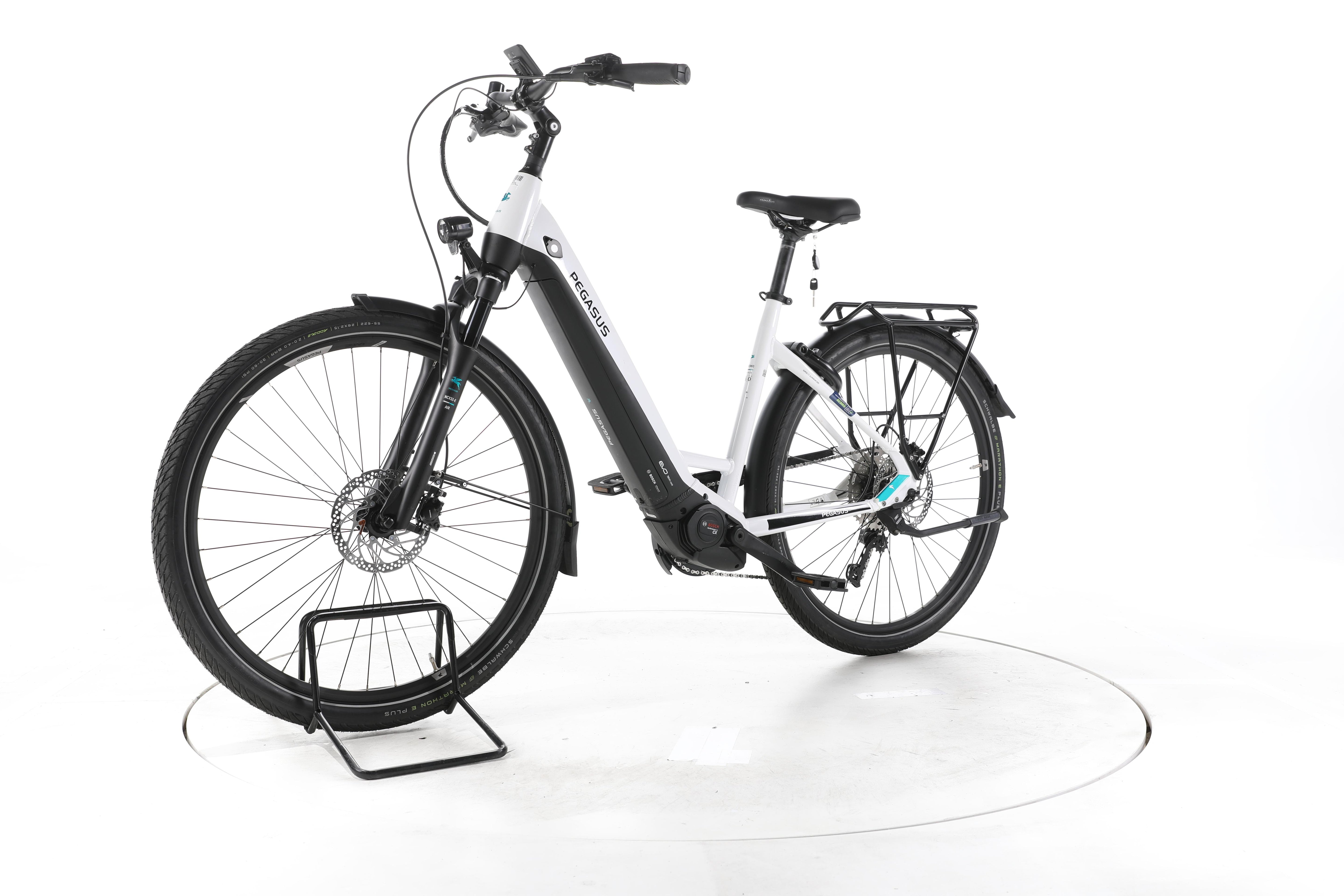 Pegasus Premio EVO Lite Trekking E-Bike Tiefeinsteiger - Image 6