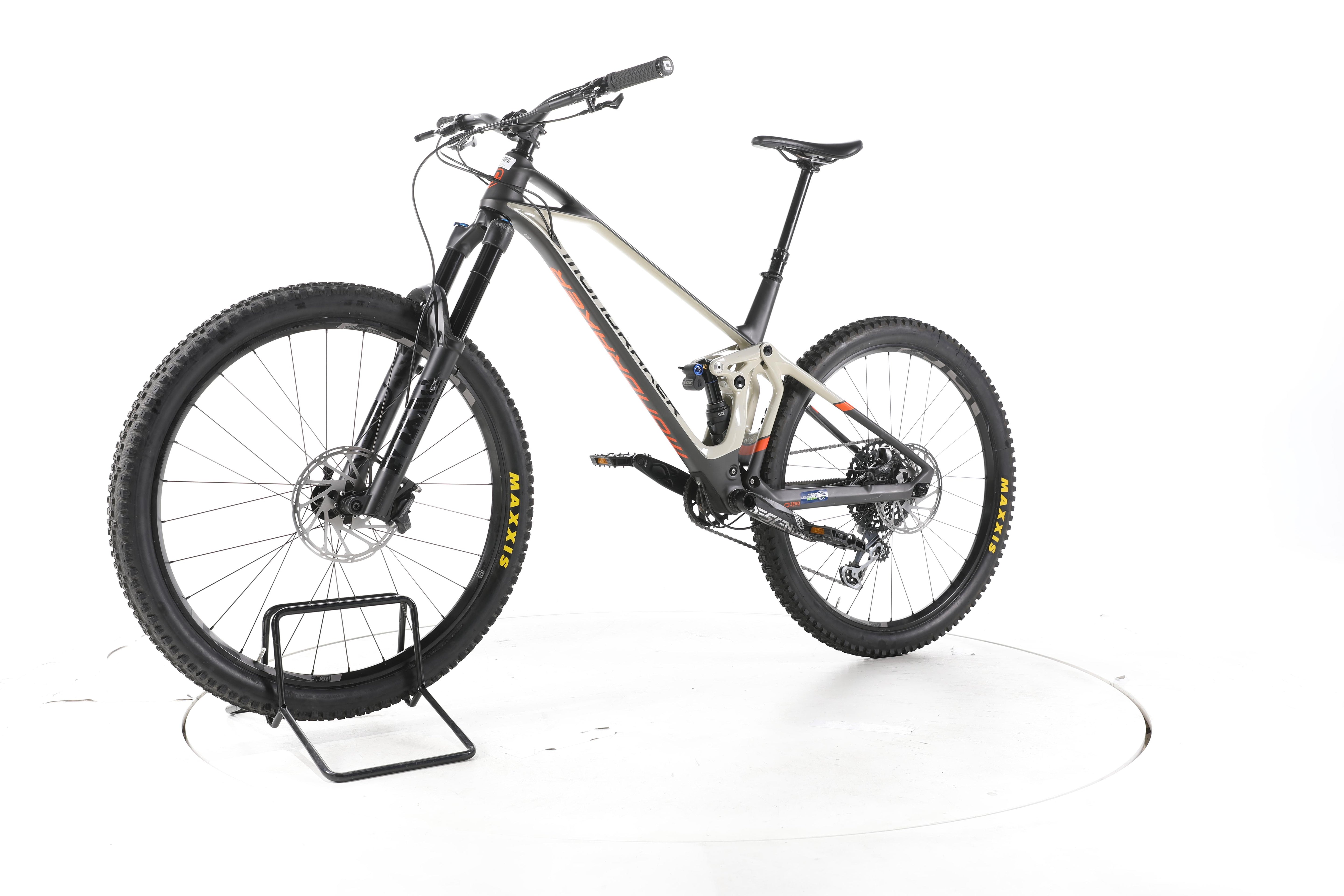 Mondraker Superfoxy R Fahrrad Fully - Image 6