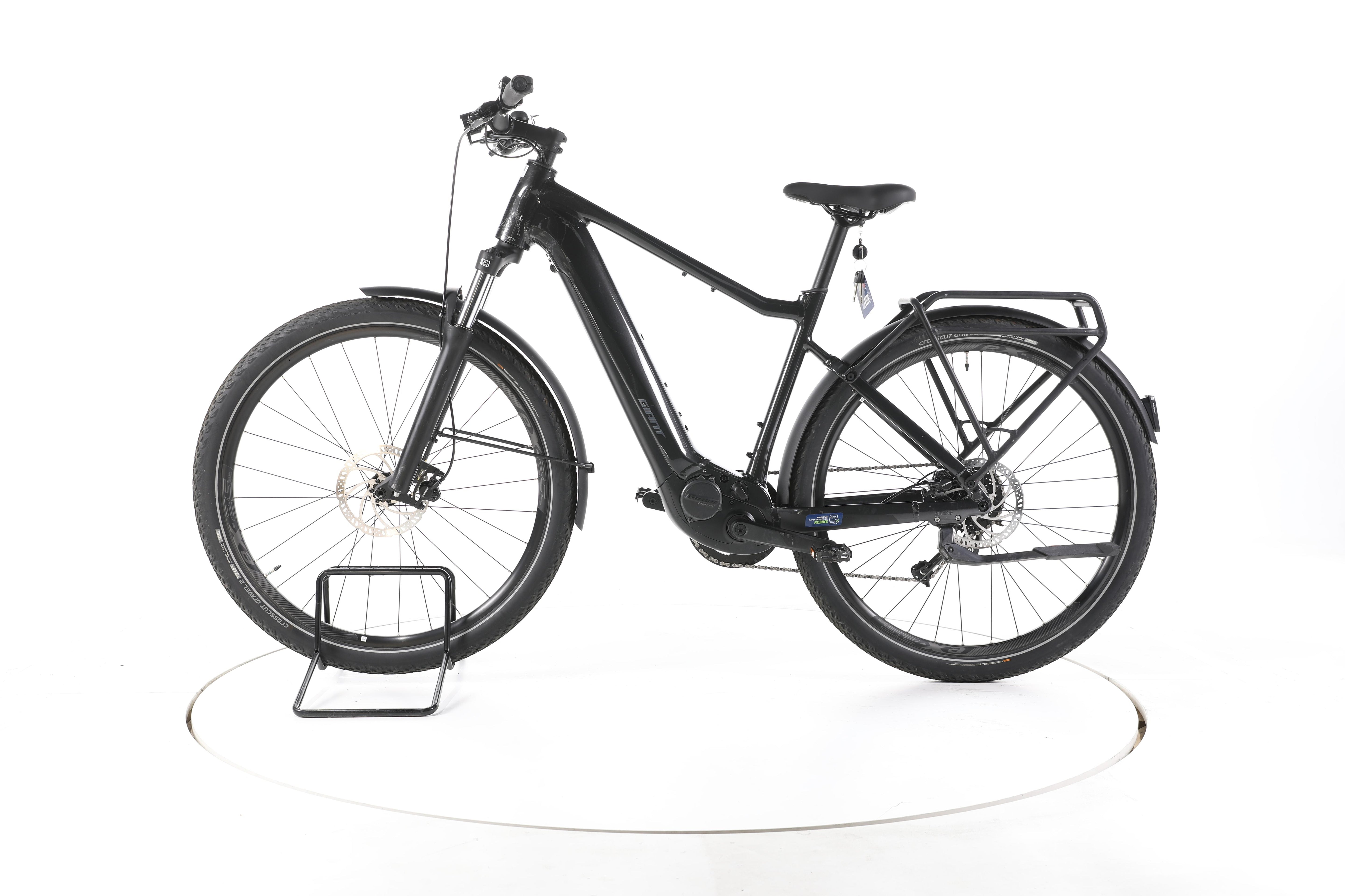Giant Explore E+ 2 Trekking E-Bike - Image 7