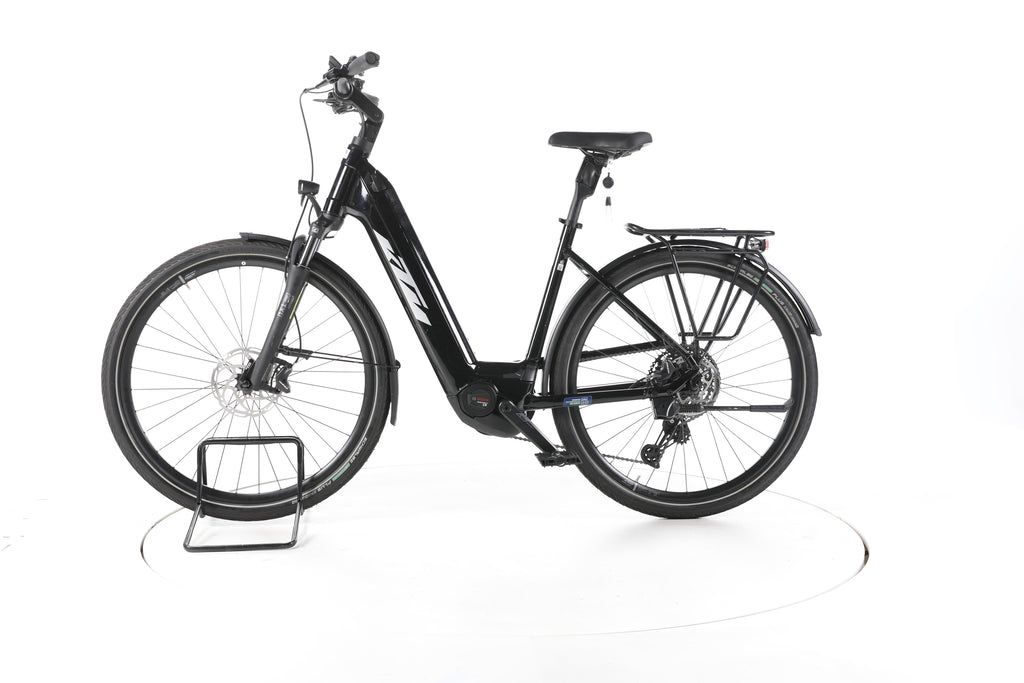 KTM Macina Premium Trekking E-Bike Tiefeinsteiger - Image 7