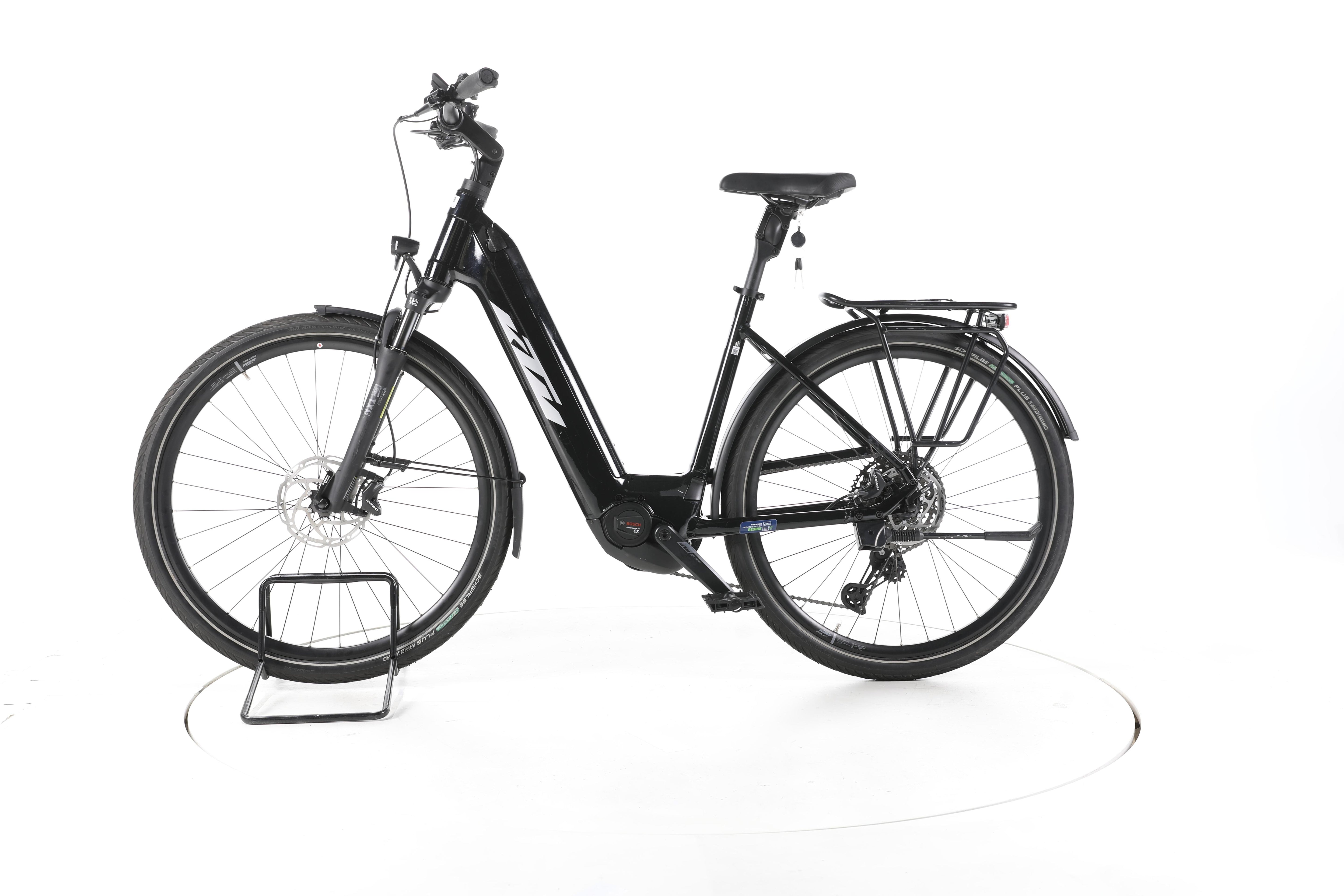 KTM Macina Premium Trekking E-Bike Tiefeinsteiger - Image 7