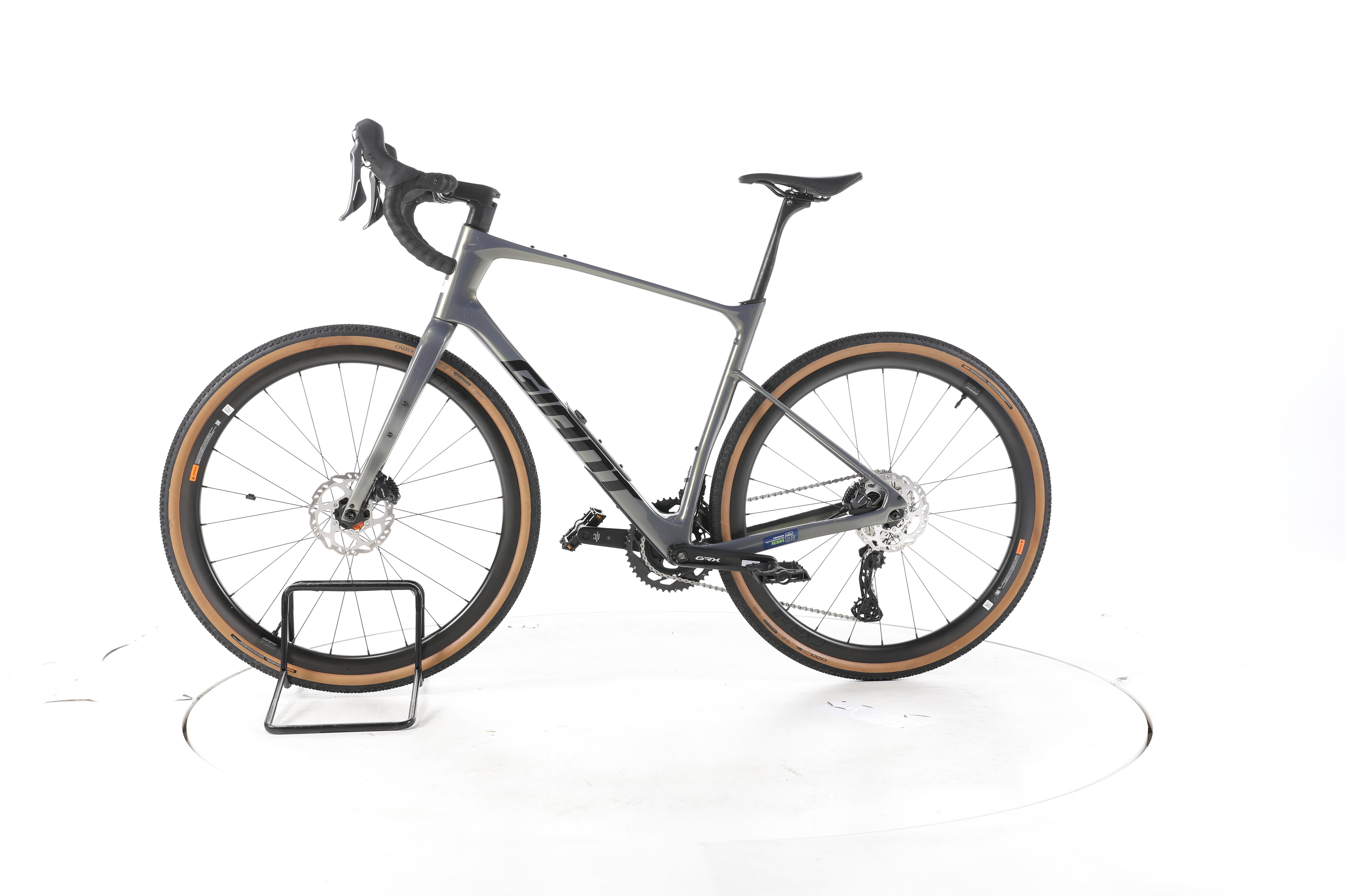 Giant Revolt Advanced 0 Gravelbike Carbon - Image 7