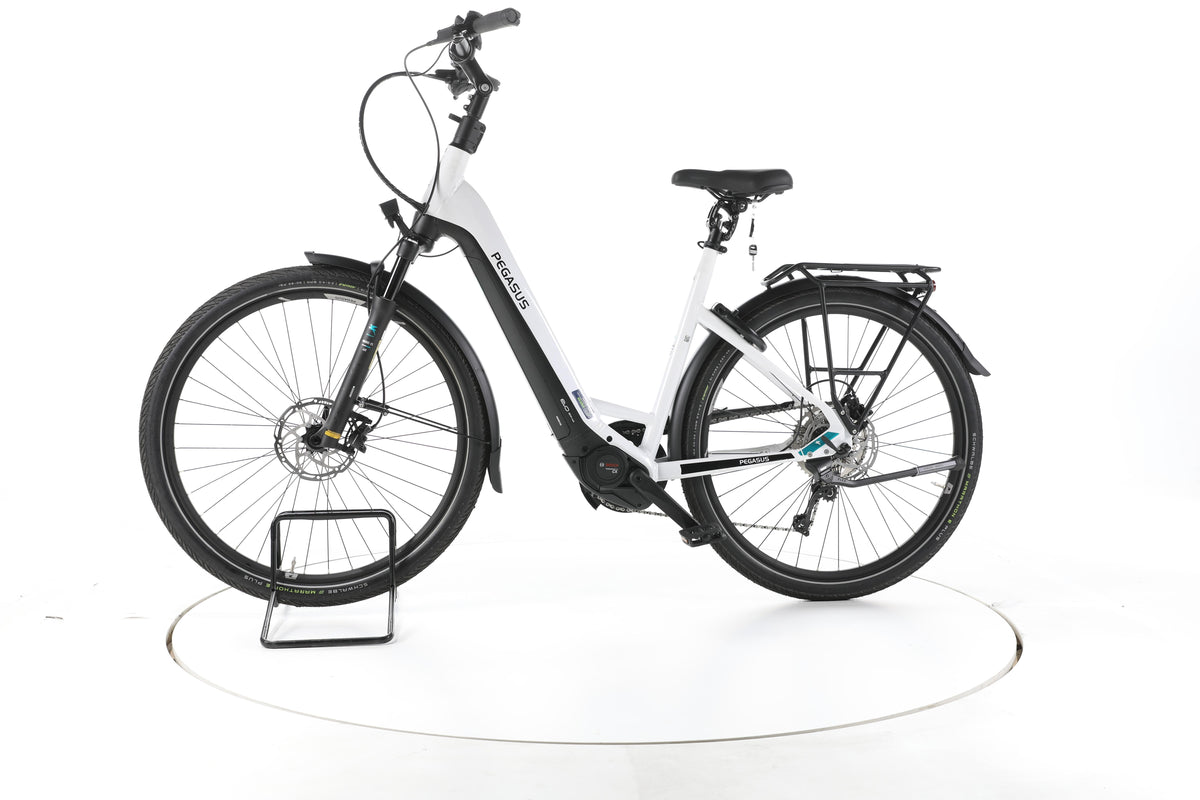 Pegasus Premio Evo Lite Comfort Trekking E-Bike Tiefeinsteiger - Image 7
