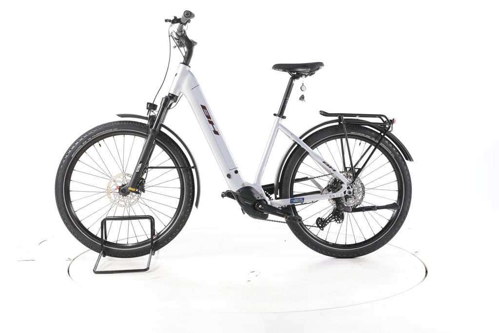 BH Bikes Atom SUV PRO Trekking E-Bike Tiefeinsteiger 2024 - Image 7