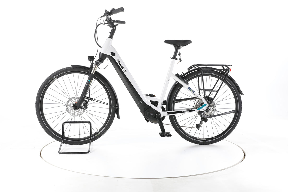 Pegasus Premio EVO 10 Lite Trekking E-Bike Tiefeinsteiger - Image 7