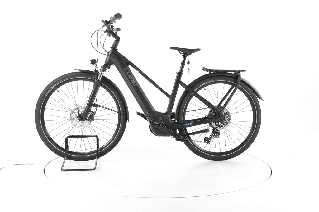 Cube Touring Hybrid Pro Trekking E-Bike - Image 7