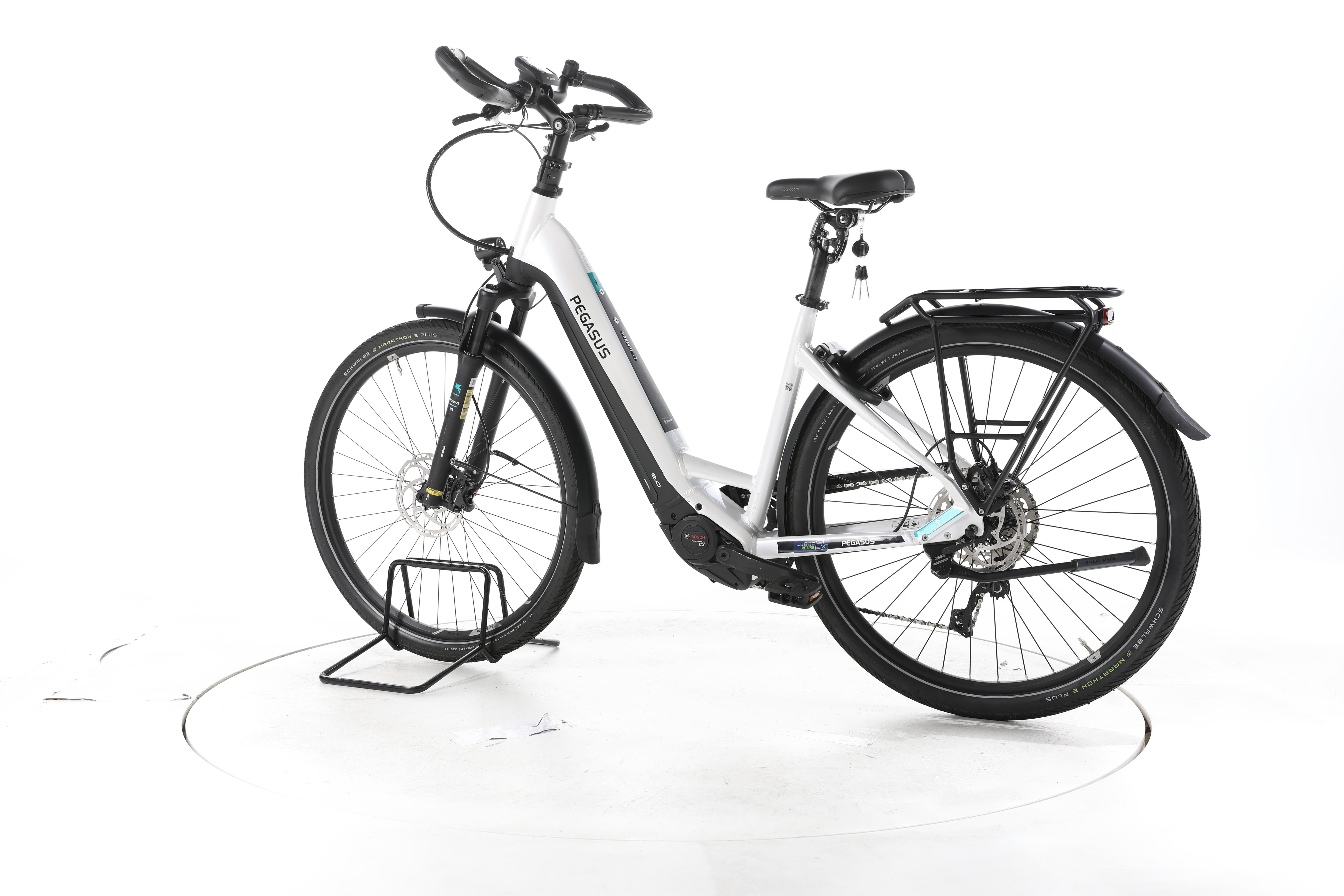 Pegasus Premio EVO Lite Trekking E-Bike Tiefeinsteiger - Image 8