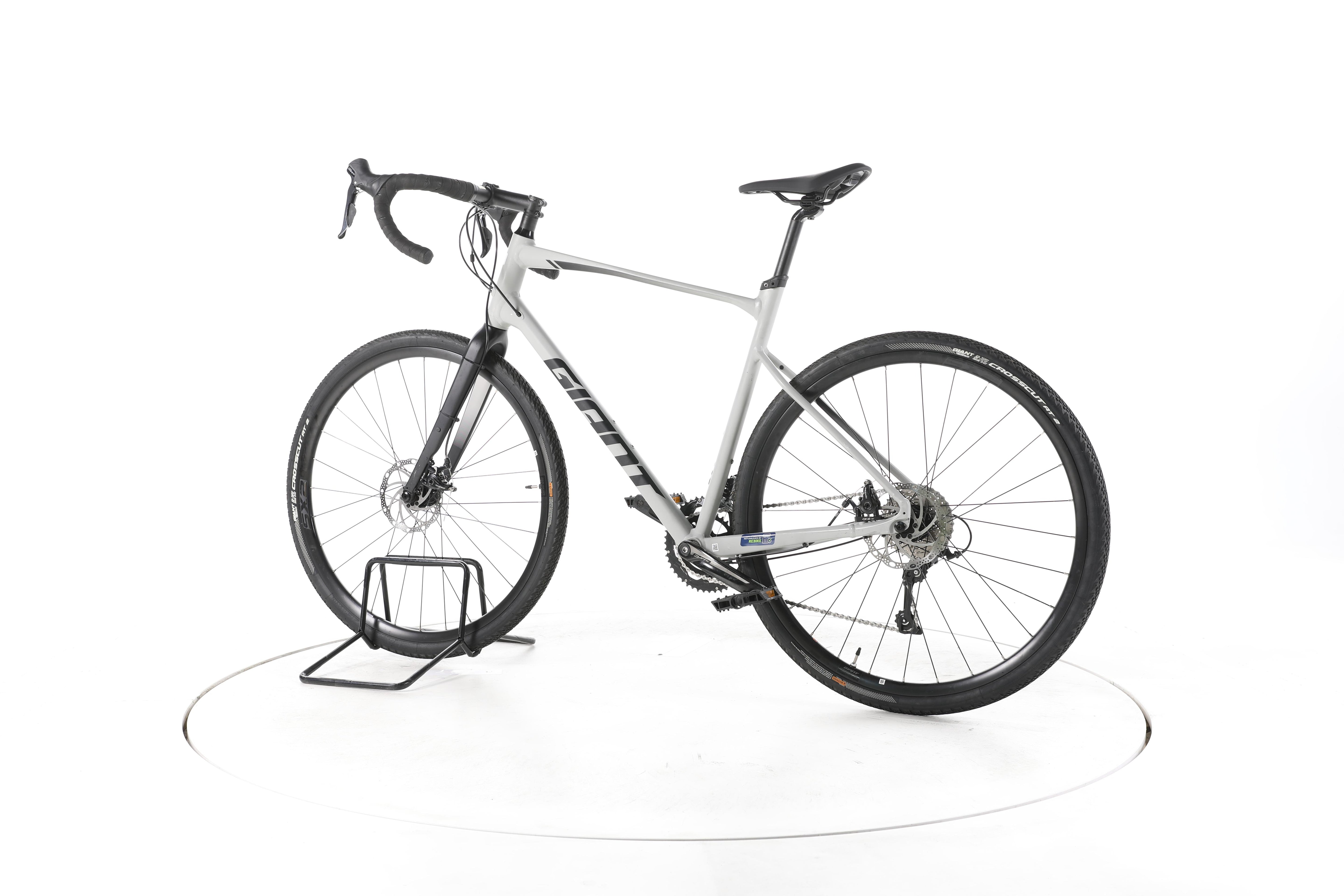 Giant Revolt 2 Gravelbike - Image 8