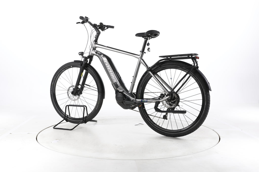 Giant Explore E+ 3 Trekking E-Bike - Image 8