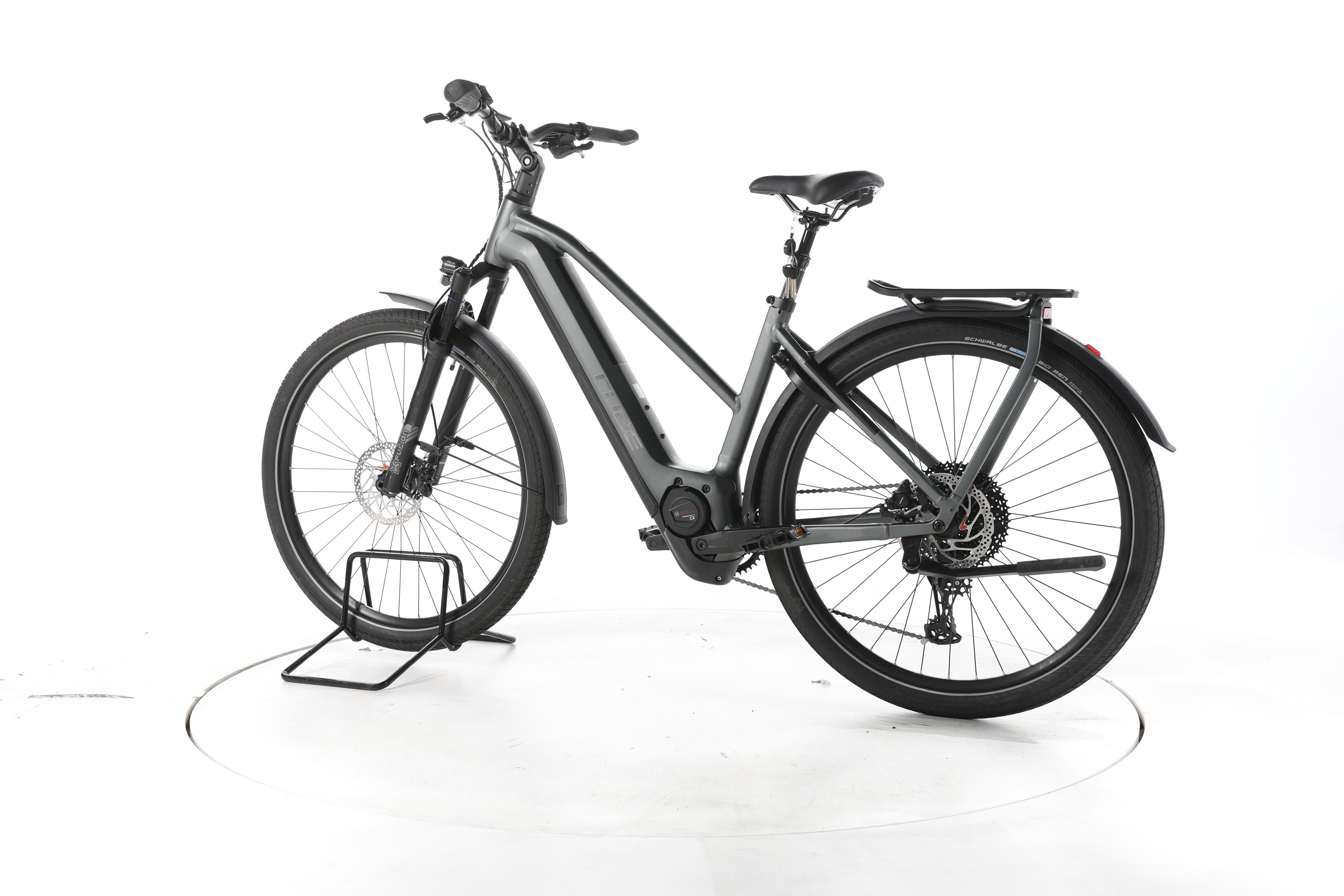 Cube Kathmandu Hybrid Pro Trekking E-Bike - Image 8