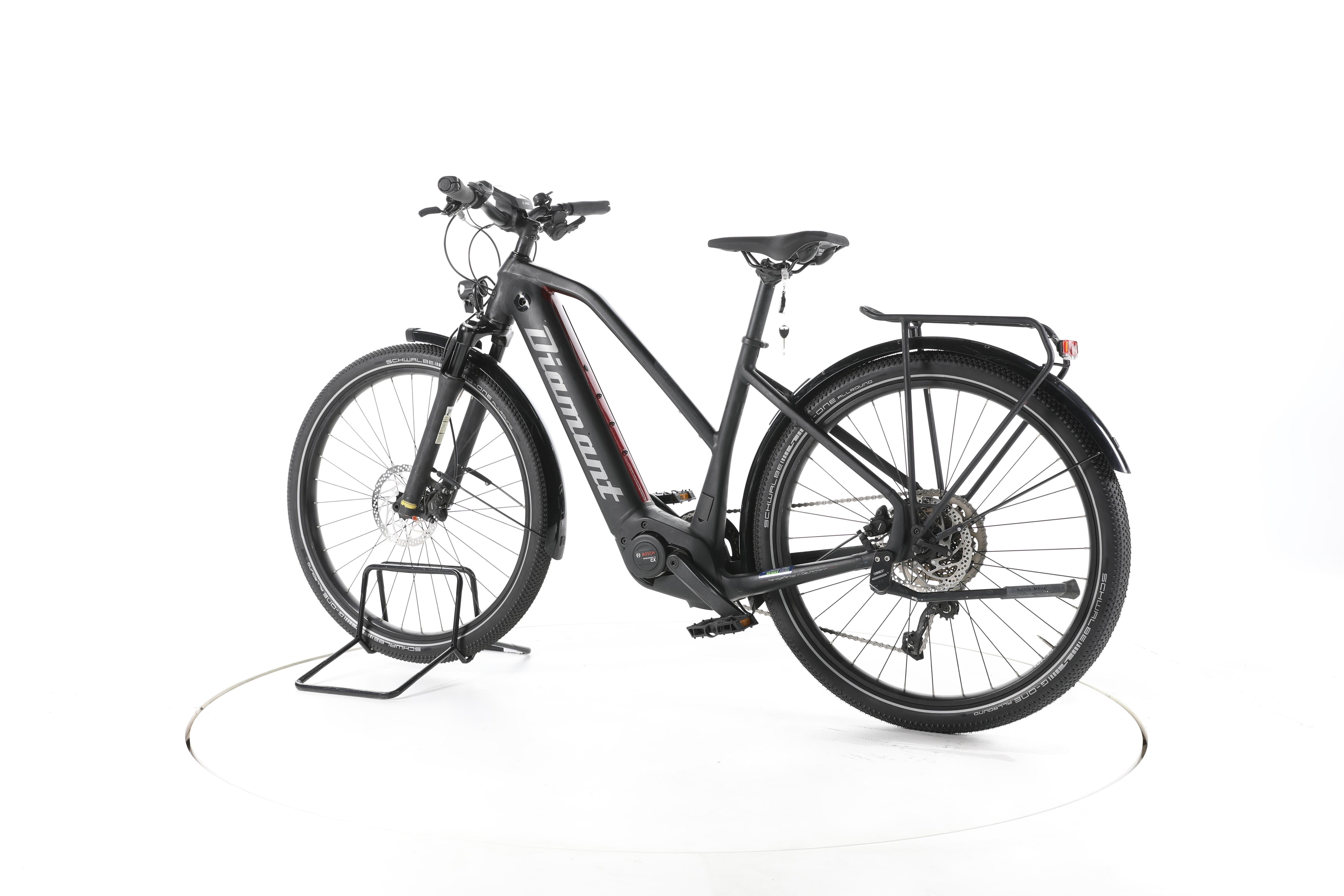 Diamant Zouma Deluxe+ Trekking E-Bike - Image 8