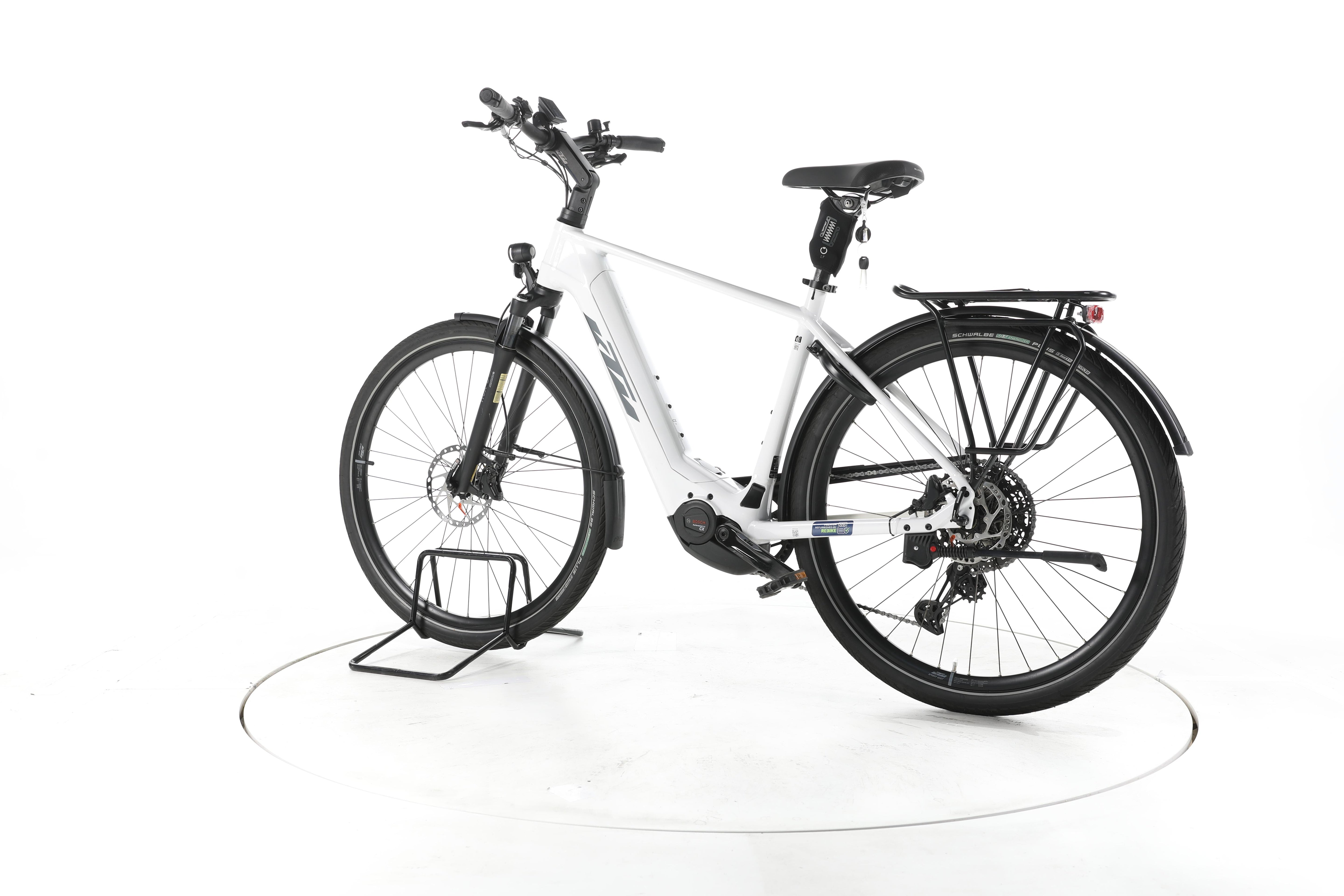 KTM Macina Style 720 Trekking E-Bike - Image 8