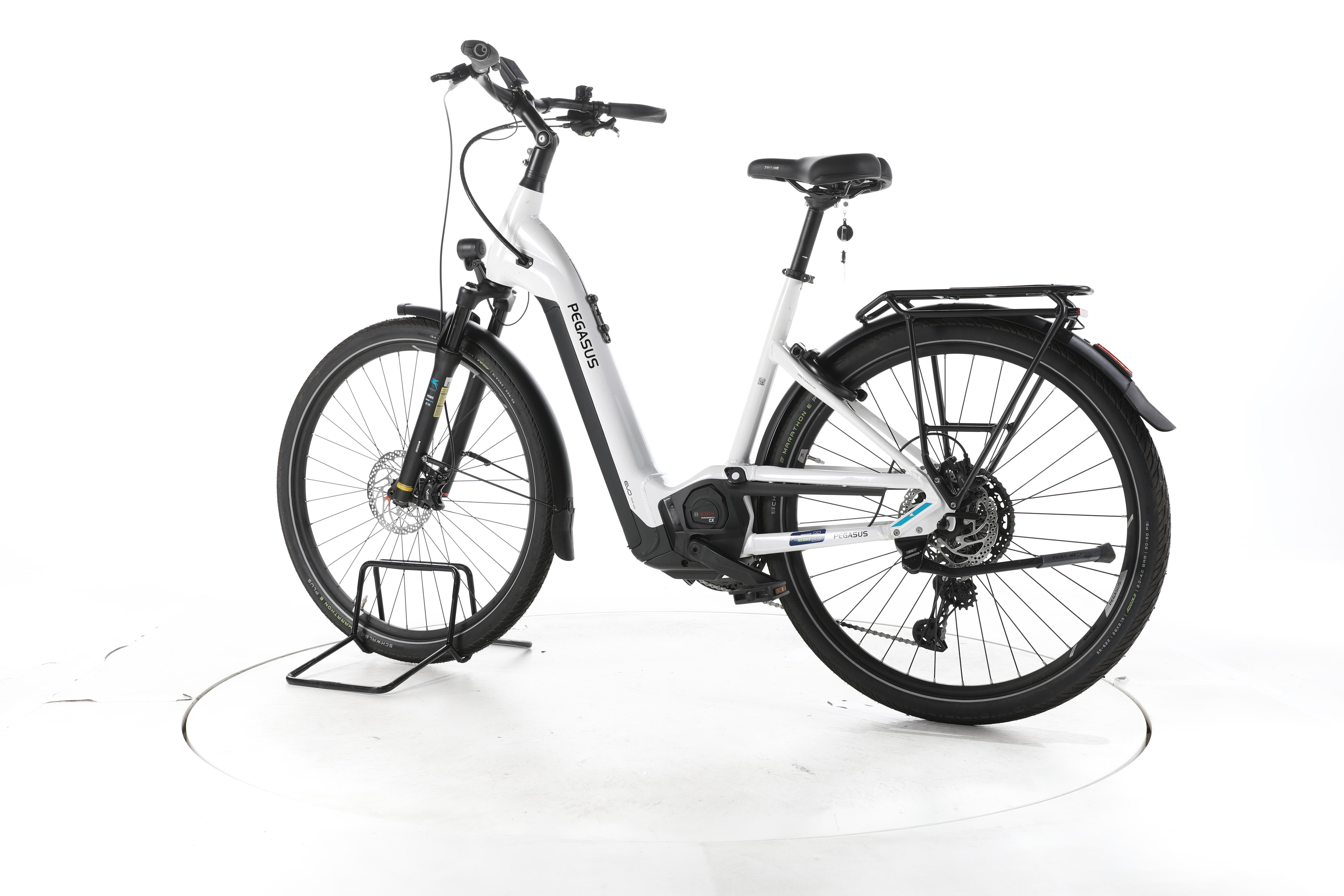 Pegasus Premio EVO 11 Trekking E-Bike Tiefeinsteiger - Image 8