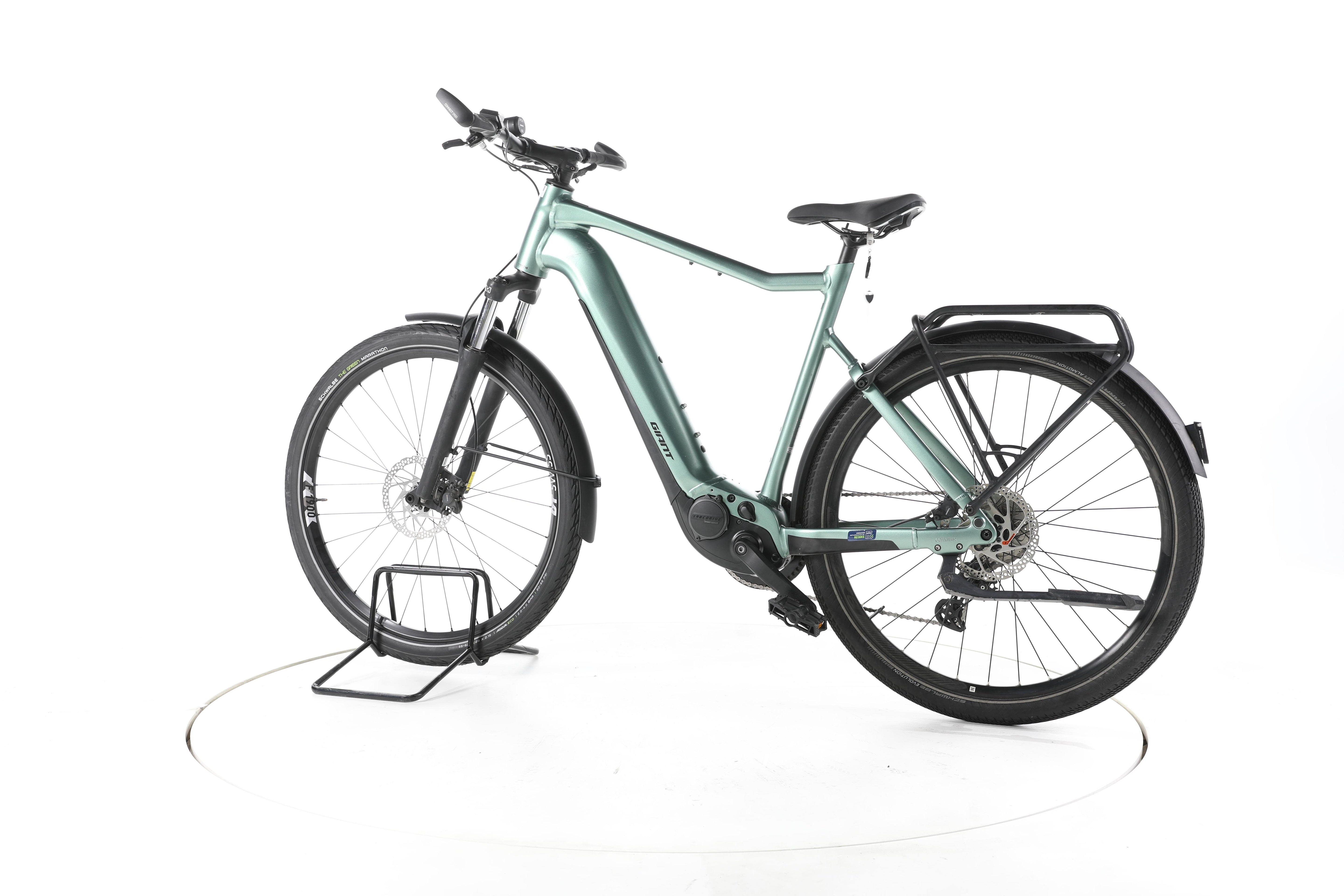 Giant Explore E+ 1 Trekking E-Bike - Image 8