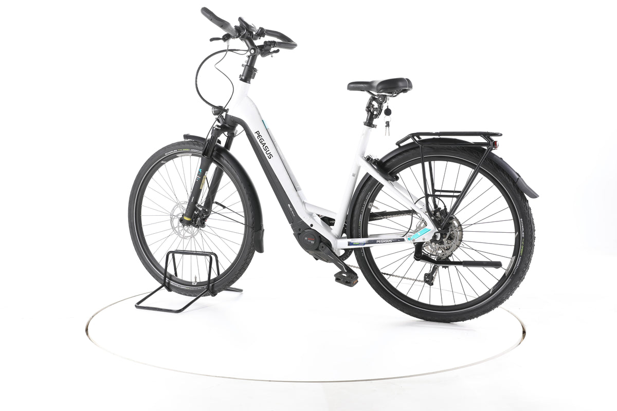 Pegasus Premio Evo 10 Lite Comfort Trekking E-Bike Tiefeinsteiger - Image 8