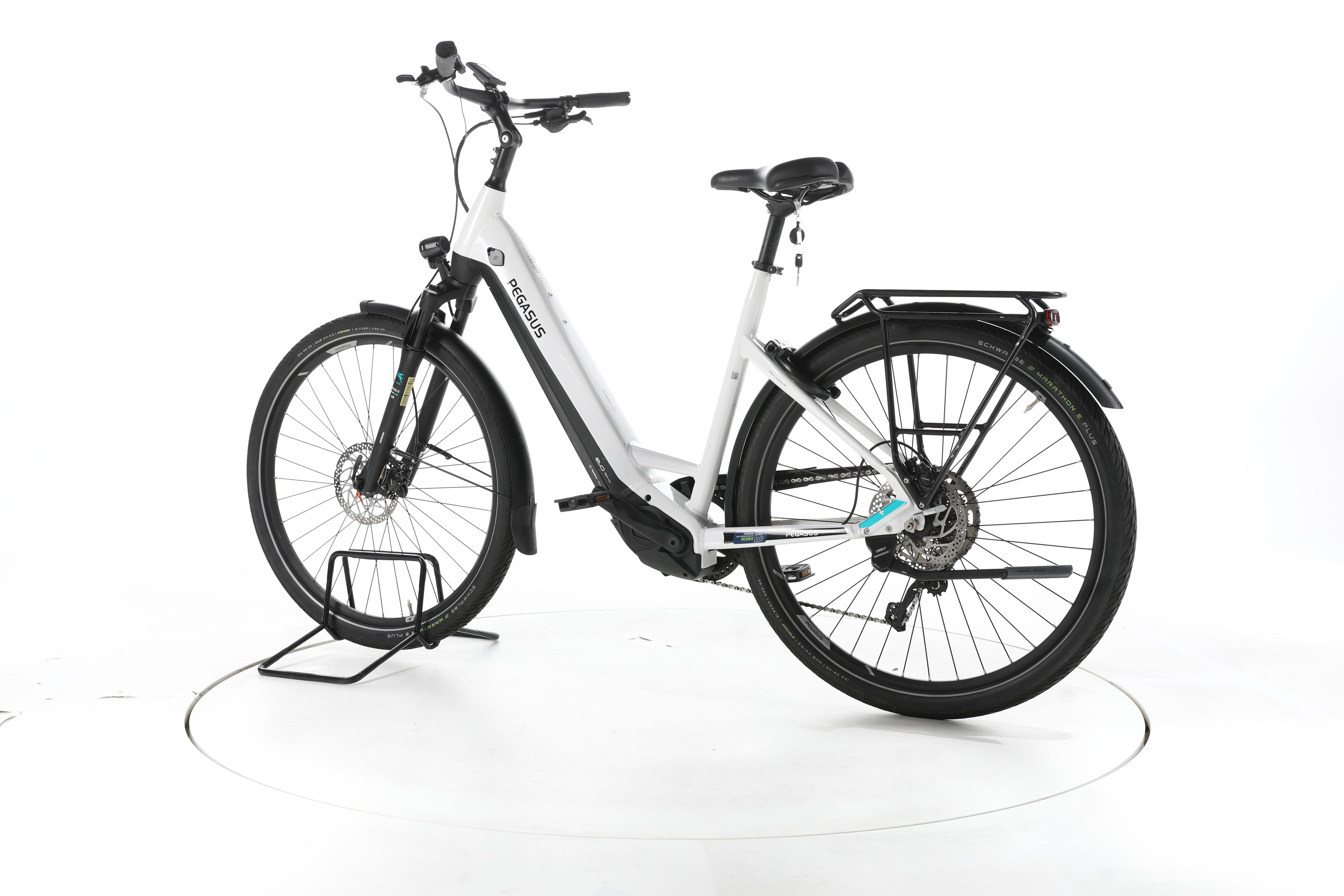 Pegasus Premio EVO 10 Lite Trekking E-Bike Tiefeinsteiger - Image 8