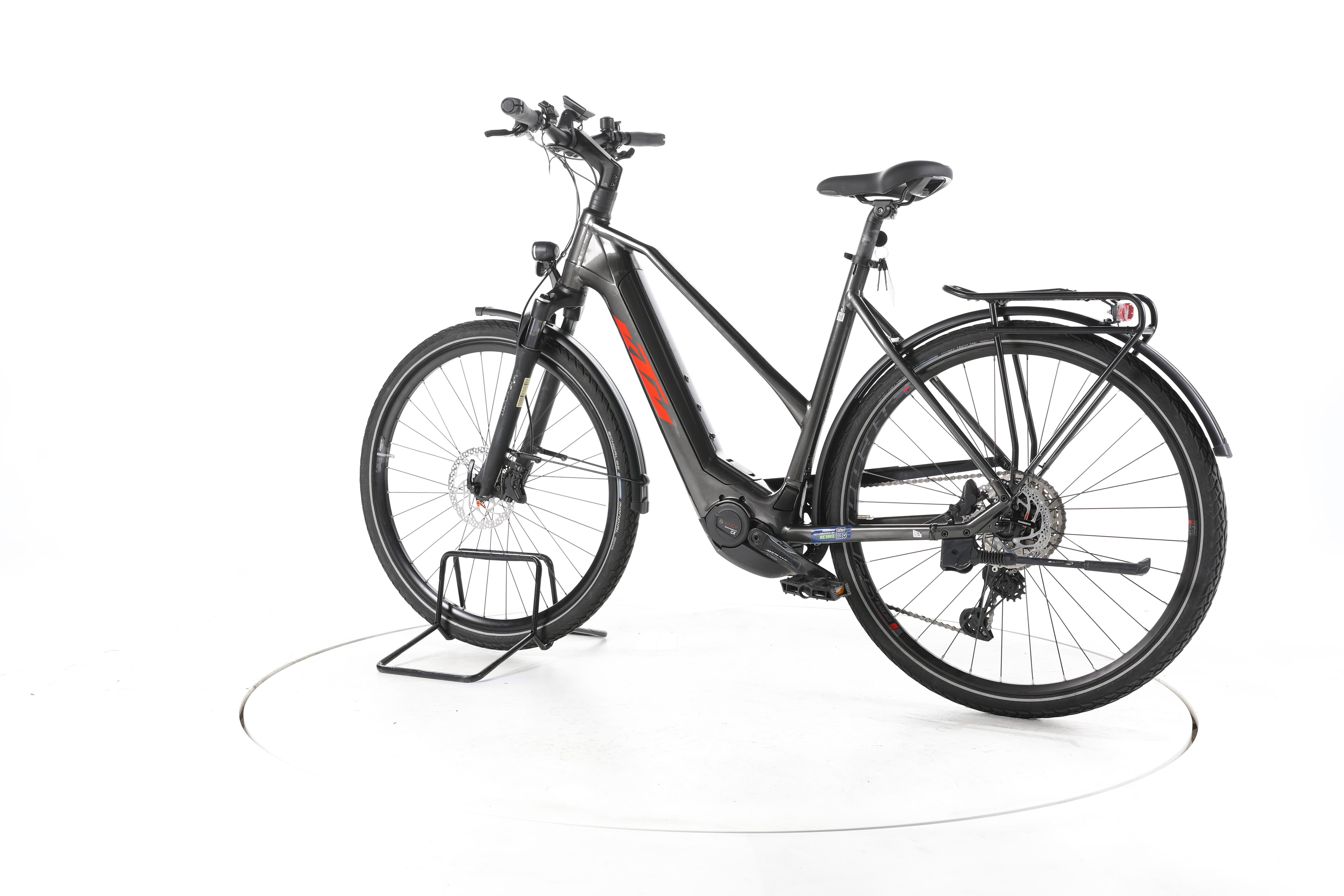 KTM Macina Sport 720 Trekking E-Bike - Image 8