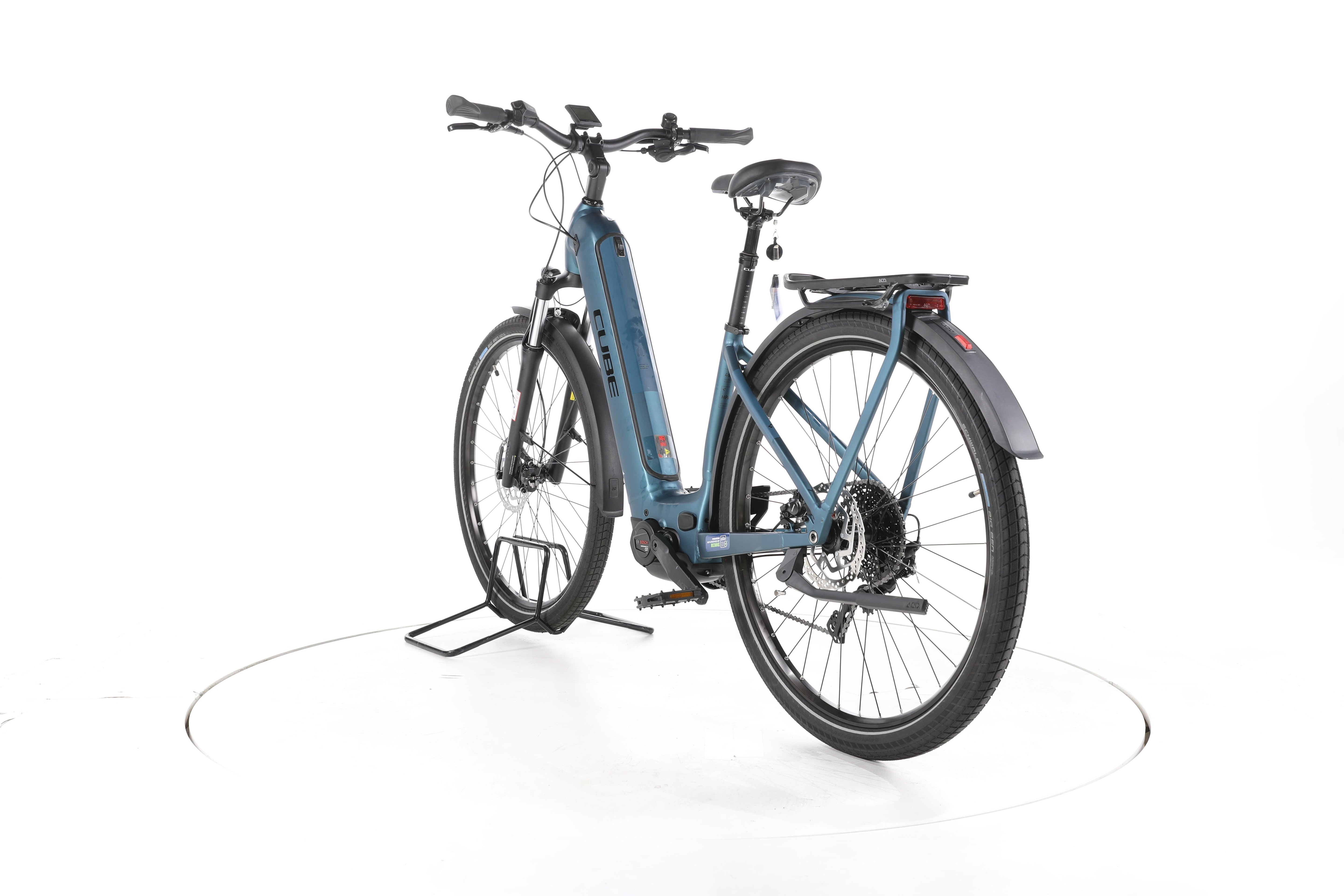 Cube Kathmandu Hybrid ONE Trekking E-Bike Tiefeinsteiger - Image 9
