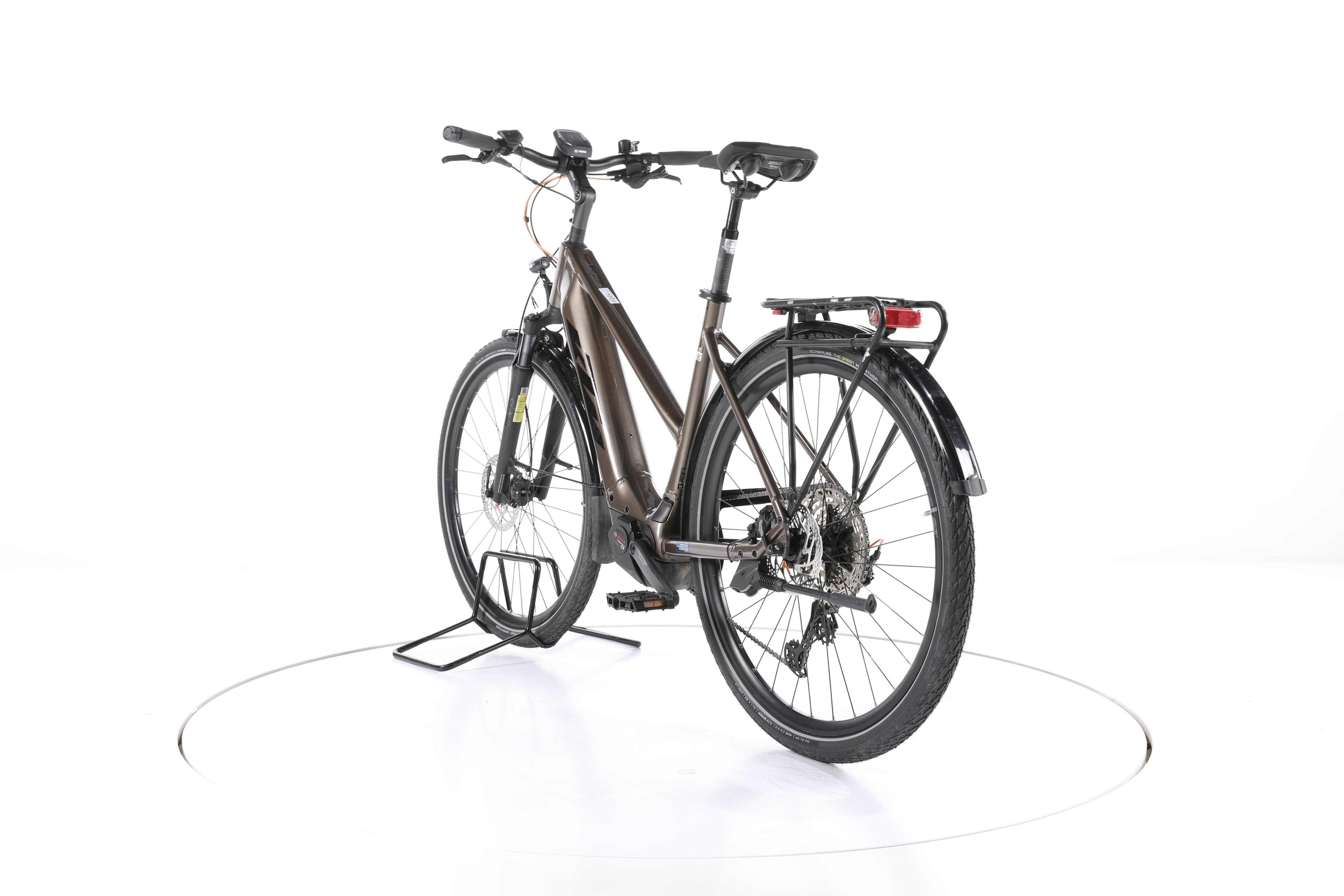 KTM Macina Ultimate Pro Trekking E-Bike - Image 9