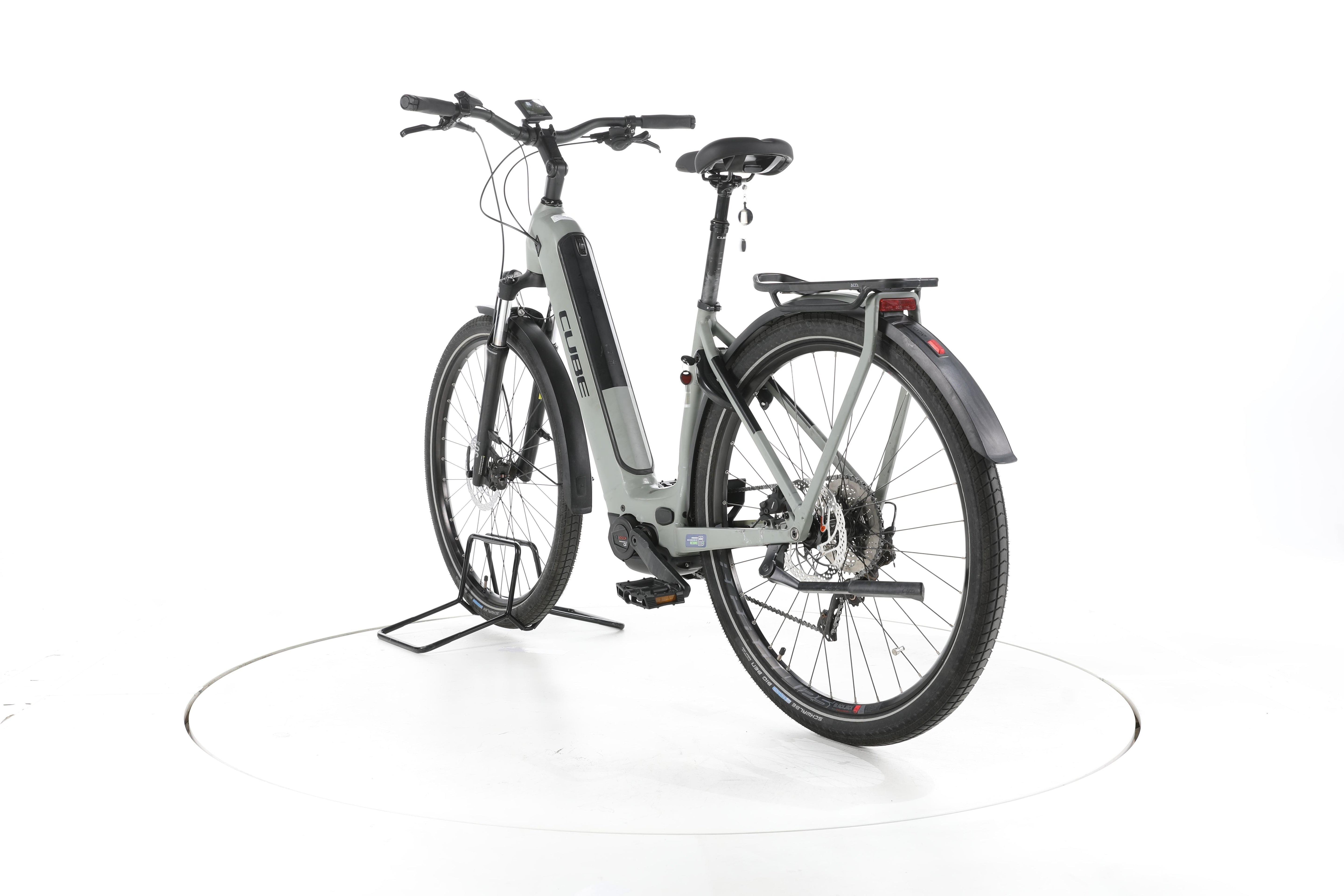 Cube Kathmandu Hybrid ONE Trekking E-Bike Tiefeinsteiger - Image 9