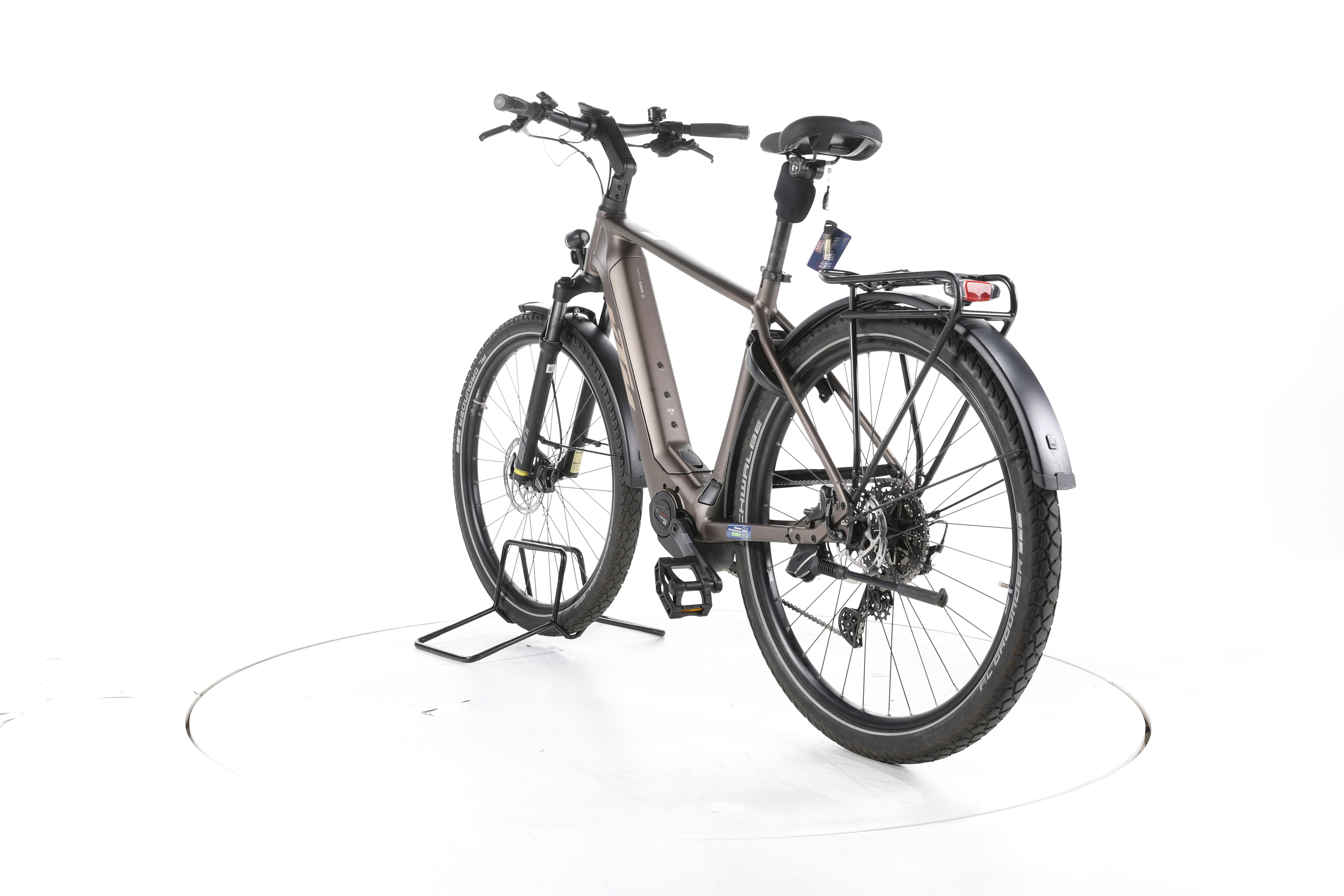 KTM Macina GRAN 710 Trekking E-Bike - Image 9