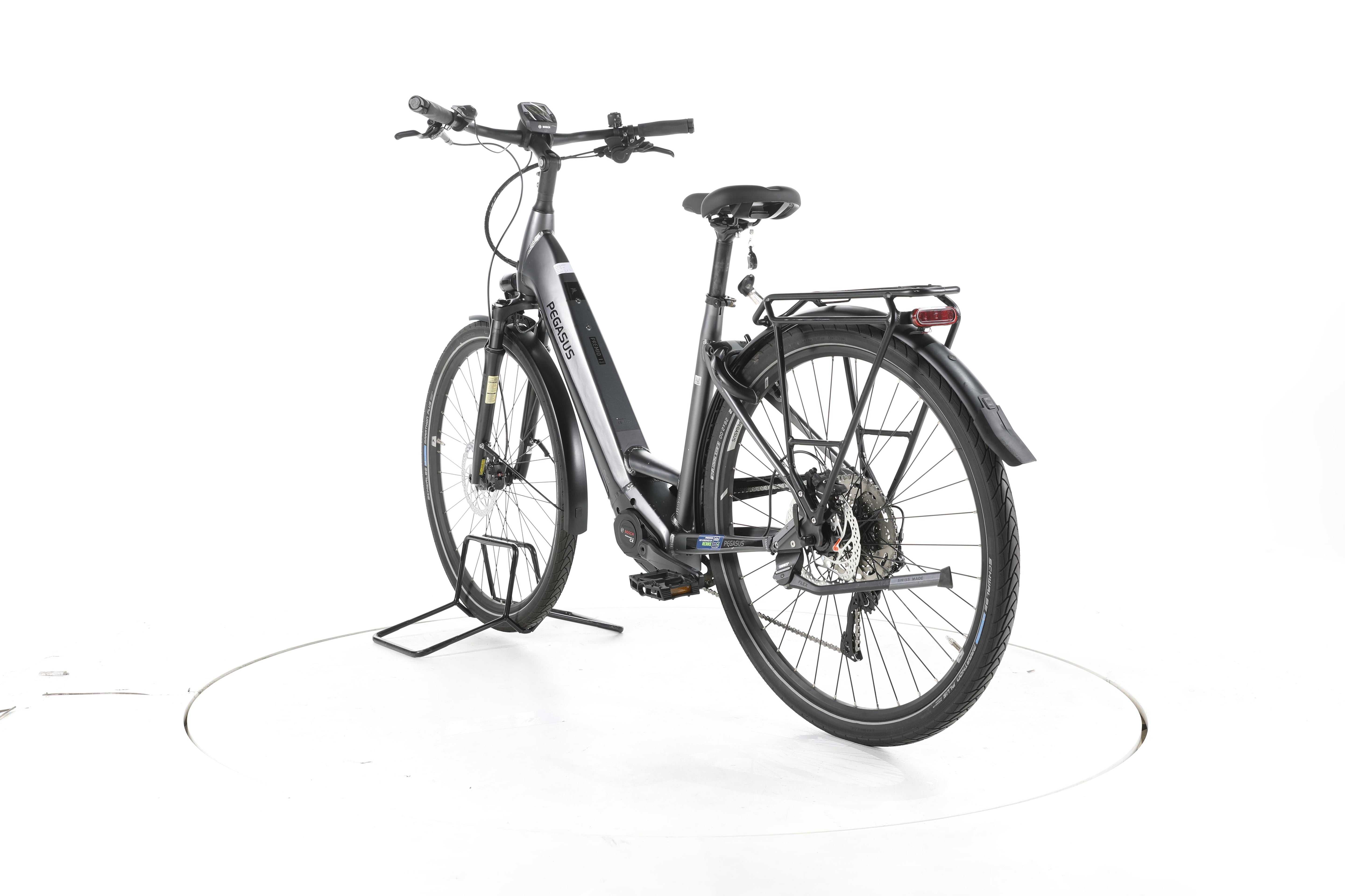 Pegasus Premio EVO 10 Lite Trekking E-Bike Tiefeinsteiger - Image 9