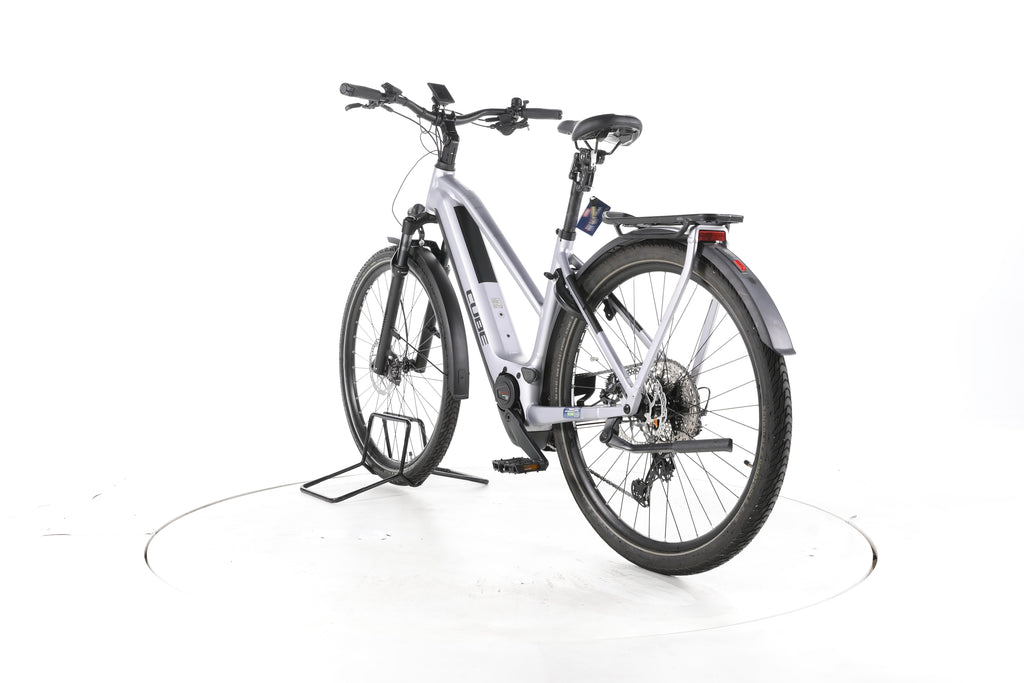 Cube Kathmandu Hybrid SLX Trekking E-Bike - Image 9