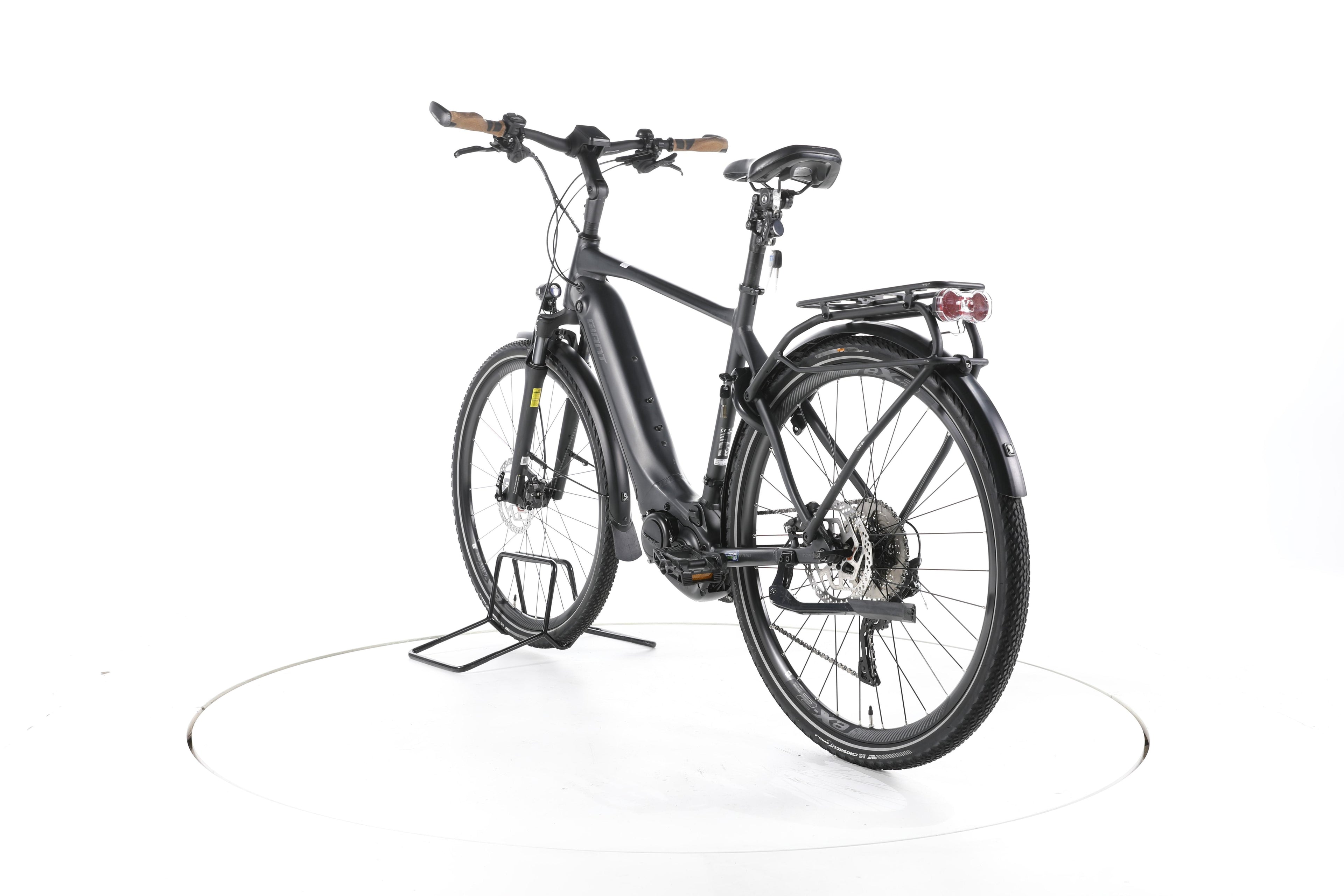Giant Explore E+ 1S Trekking E-Bike - Image 9