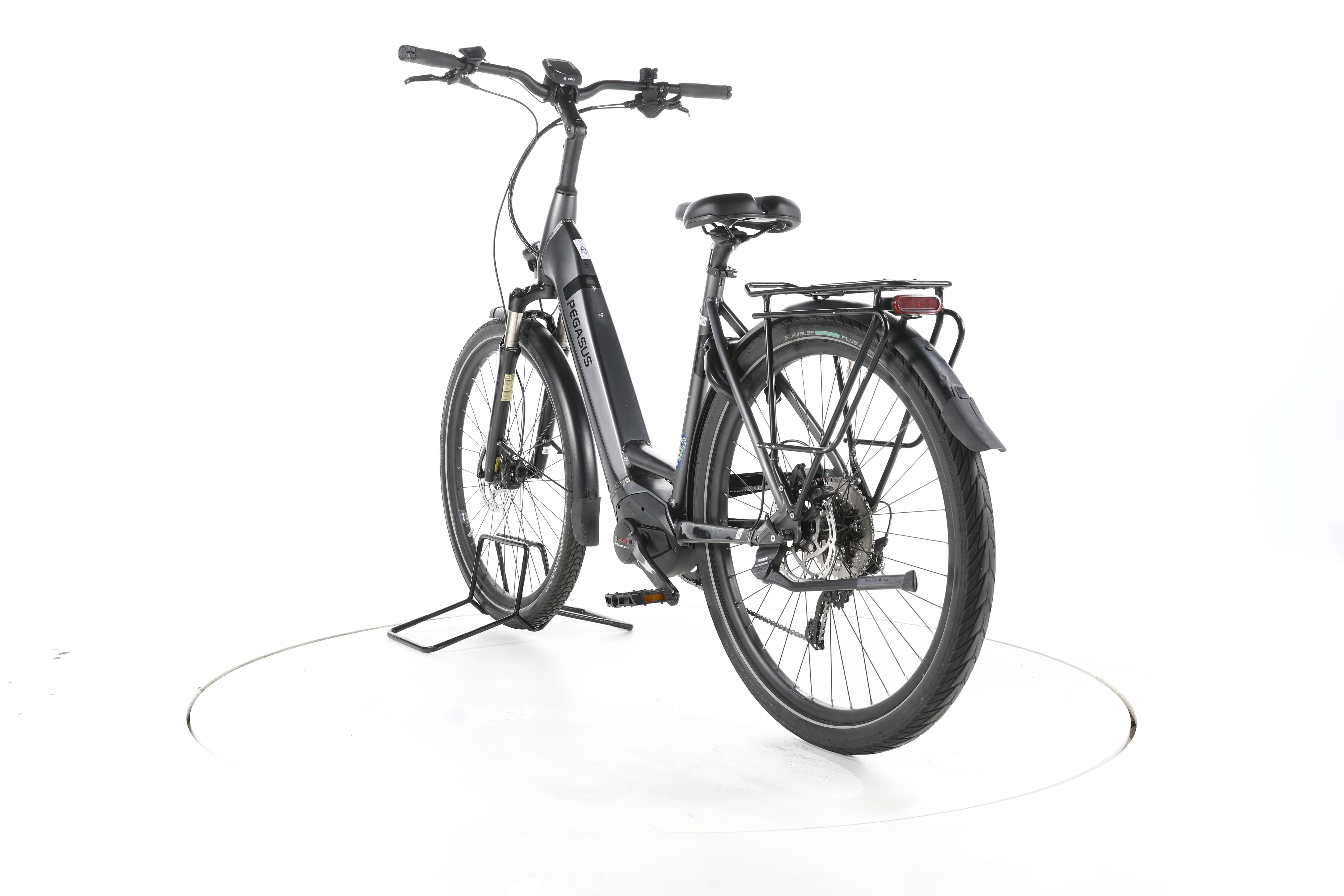 Pegasus Strong EVO 10 Trekking E-Bike Tiefeinsteiger - Image 9
