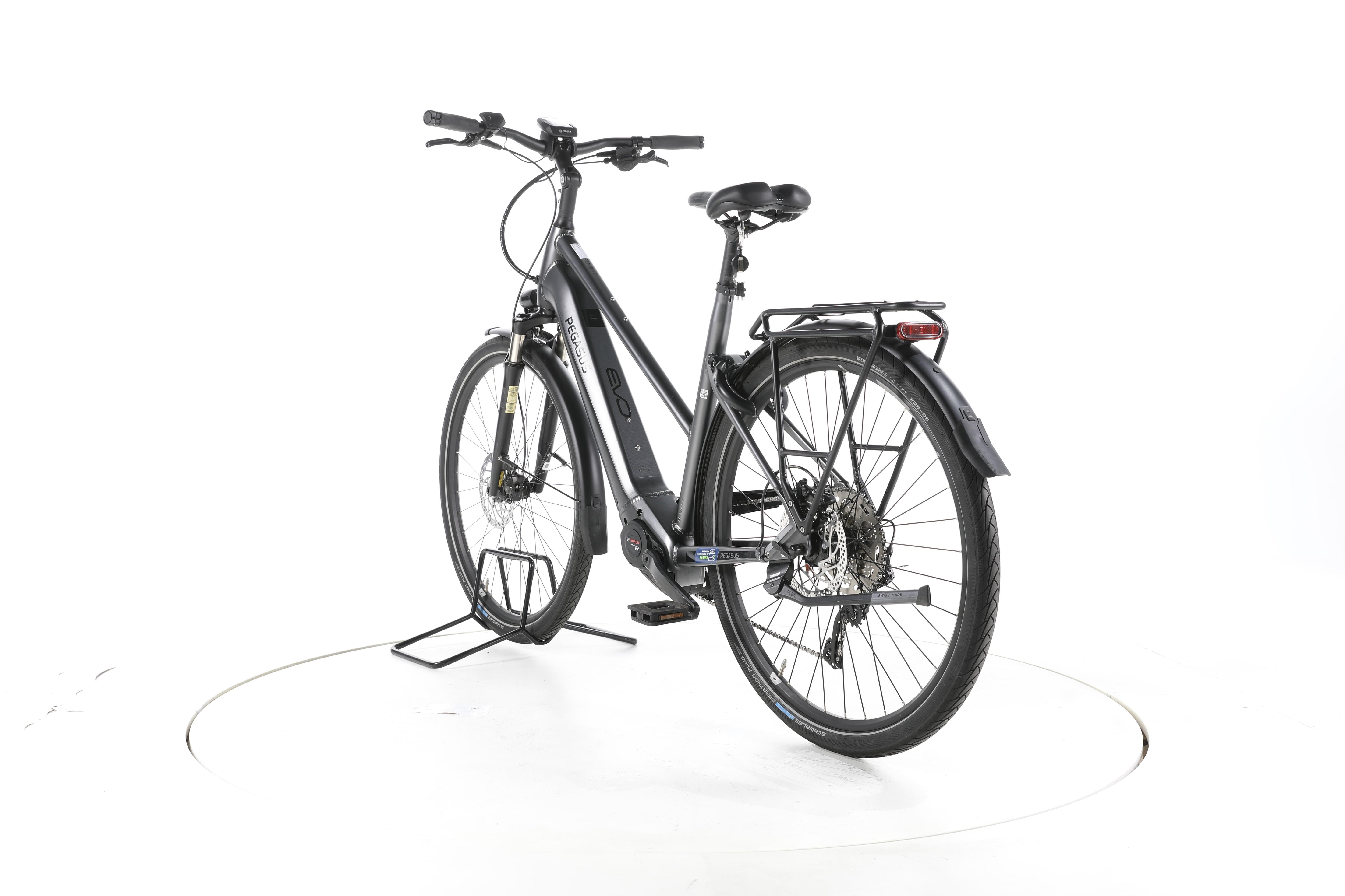 Pegasus Premio EVO 10 Lite Trekking E-Bike Tiefeinsteiger - Image 9